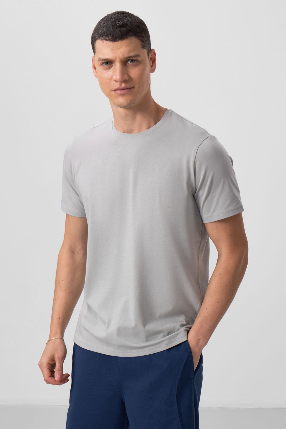 Image of Taş Erkek Basic Kısa Kol Standart Kalıp O Yaka T-shirt - 87911