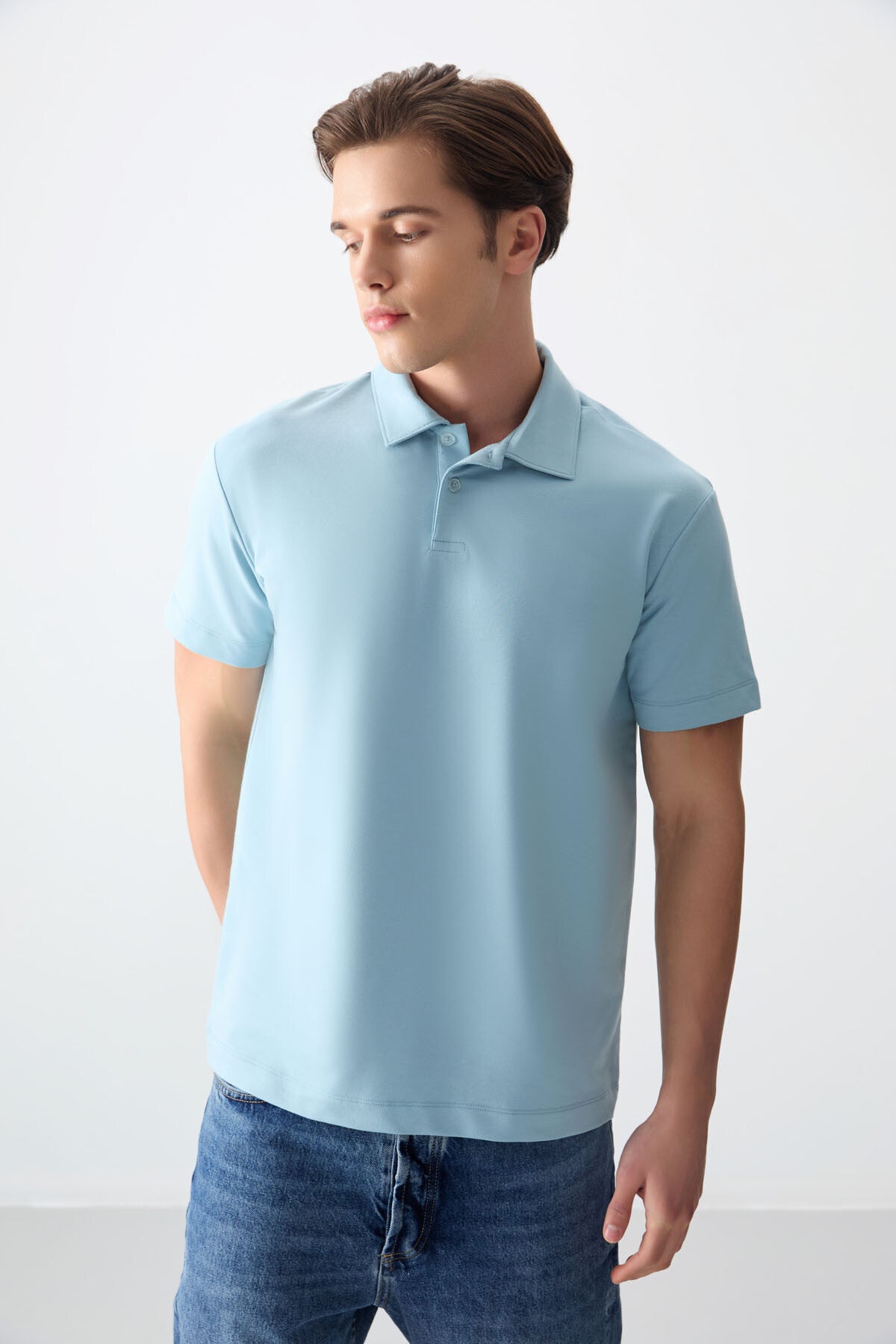Image of Açık Mavi Pamuklu Kalın Yumuşak Dokulu Polo Yaka Oversize Fit Basic Erkek T- Shirt - 88381