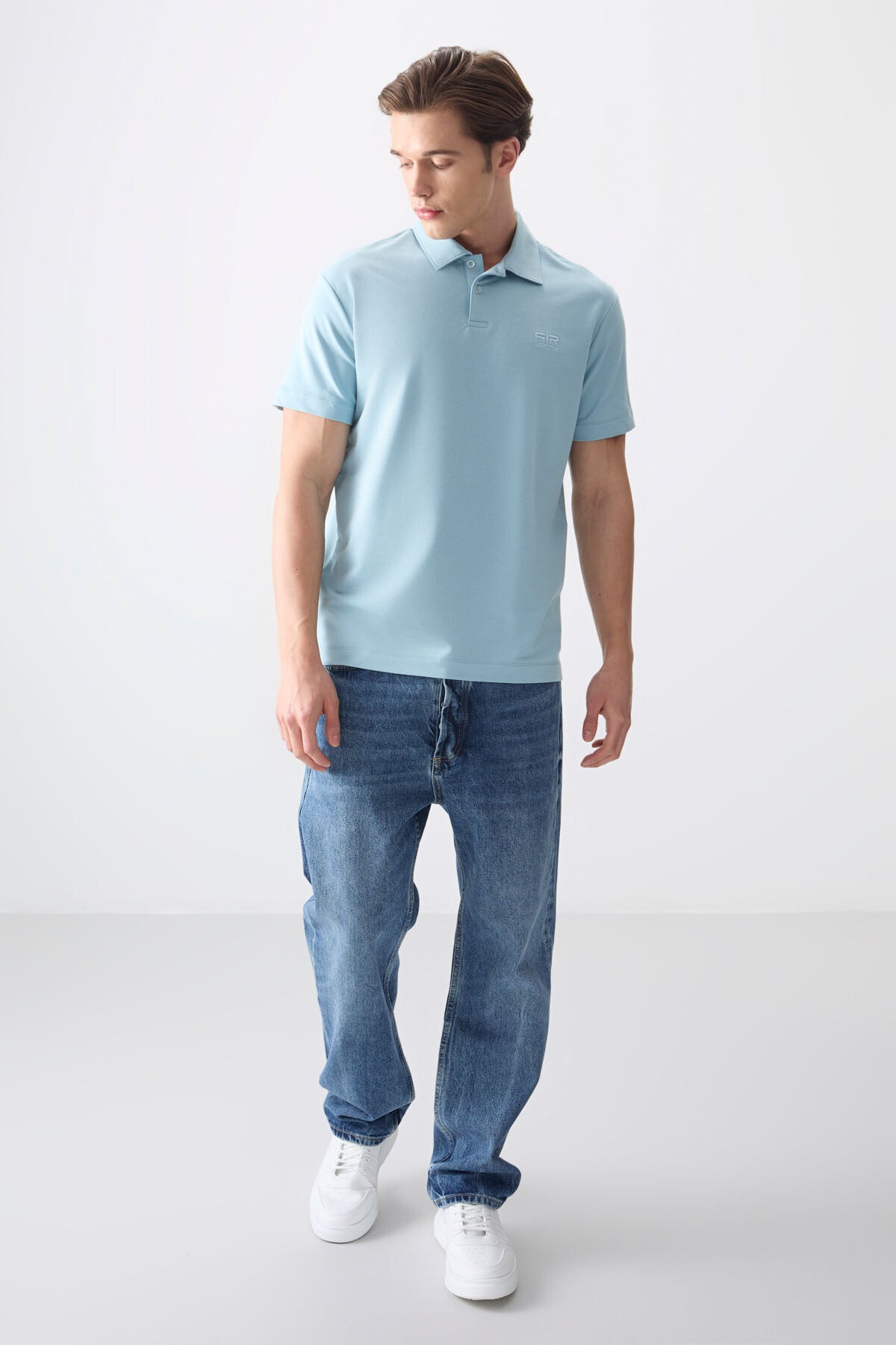 Image of Açık Mavi Pamuklu Kalın Yumuşak Dokulu Polo Yaka Oversize Fit Basic Erkek T- Shirt - 88381