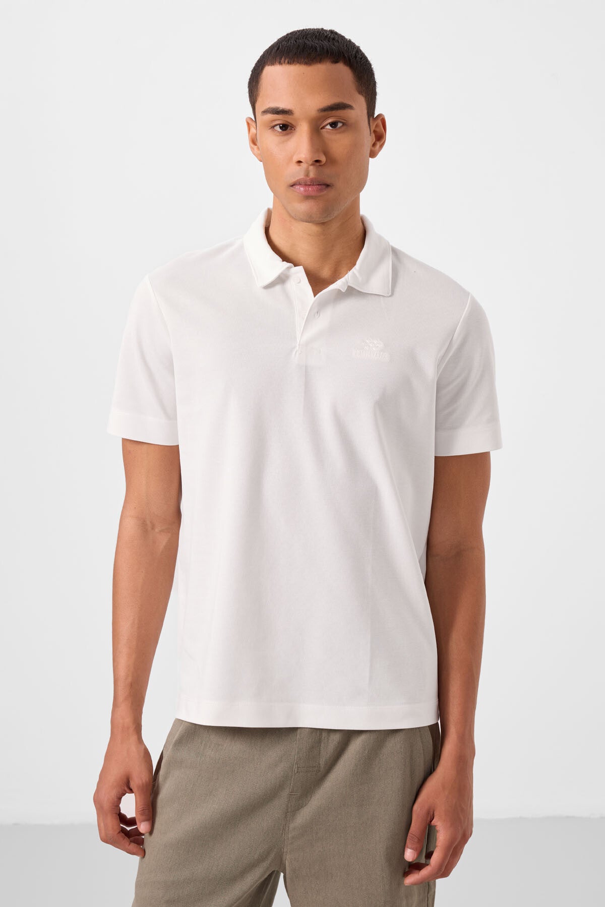 Image of Ekru Standart Kalıp Basic Polo Yaka Erkek T-Shirt - 87748