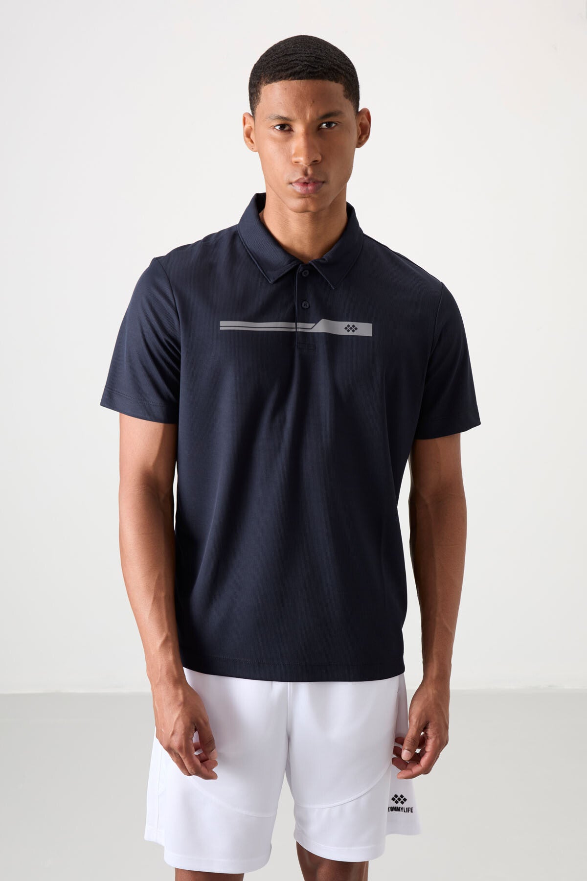 Image of Lacivert Nefes Alan Dokulu İnce Esnek Standart Fit Polo Yaka Erkek Performans T-Shirt - 88393