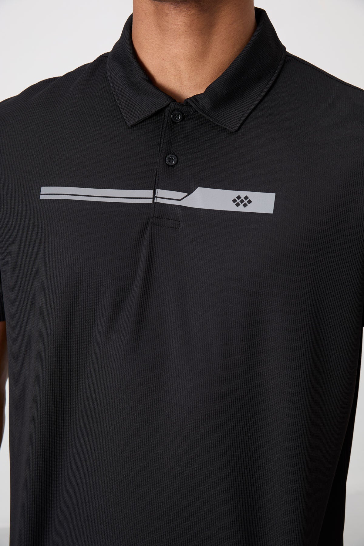 Image of Siyah Nefes Alan Dokulu İnce Esnek Standart Fit Polo Yaka Erkek Performans T-Shirt - 88393