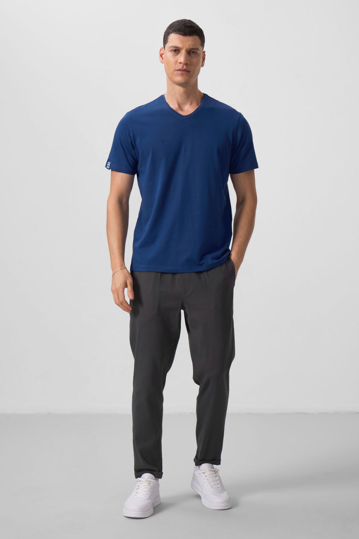 Image of Parlament Basic Kısa Kol Standart Kalıp V Yaka Erkek T-Shirt - 87912