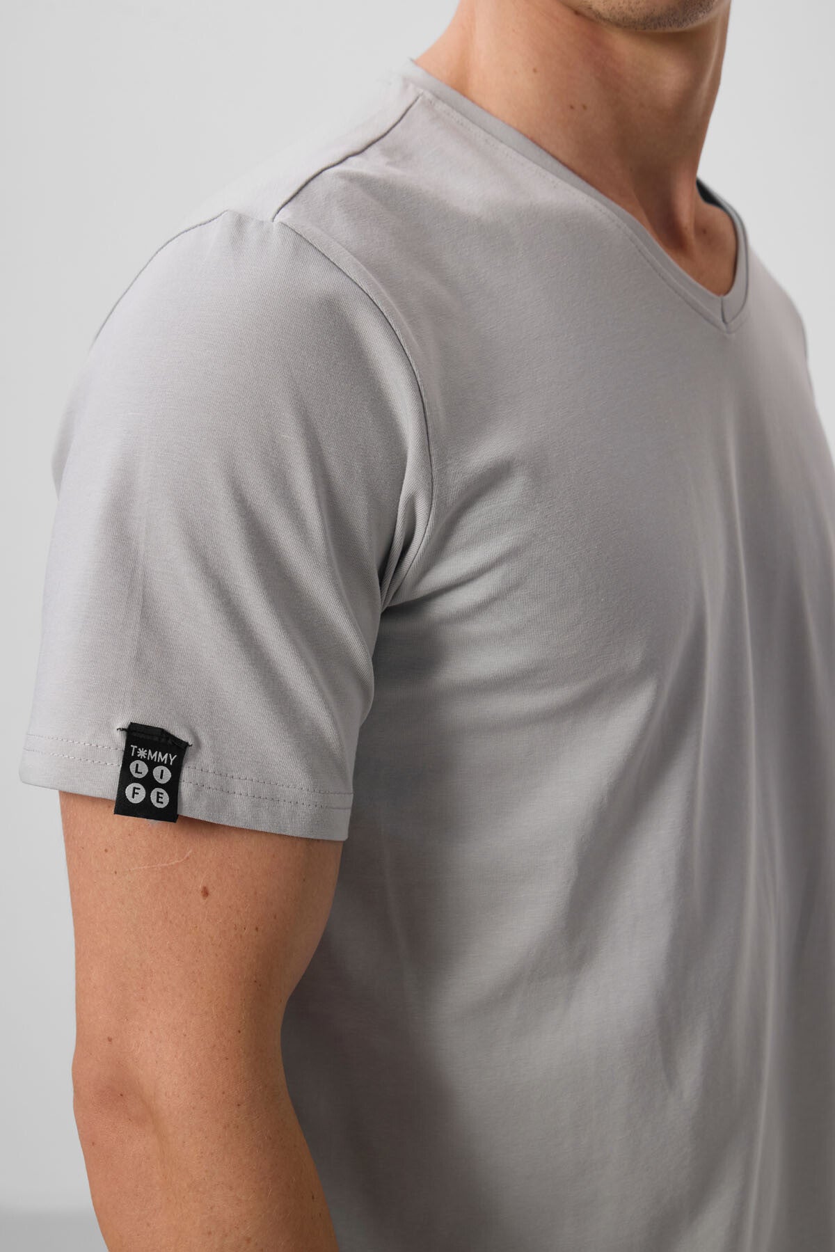Image of Taş Basic Kısa Kol Standart Kalıp V Yaka Erkek T-Shirt - 87912