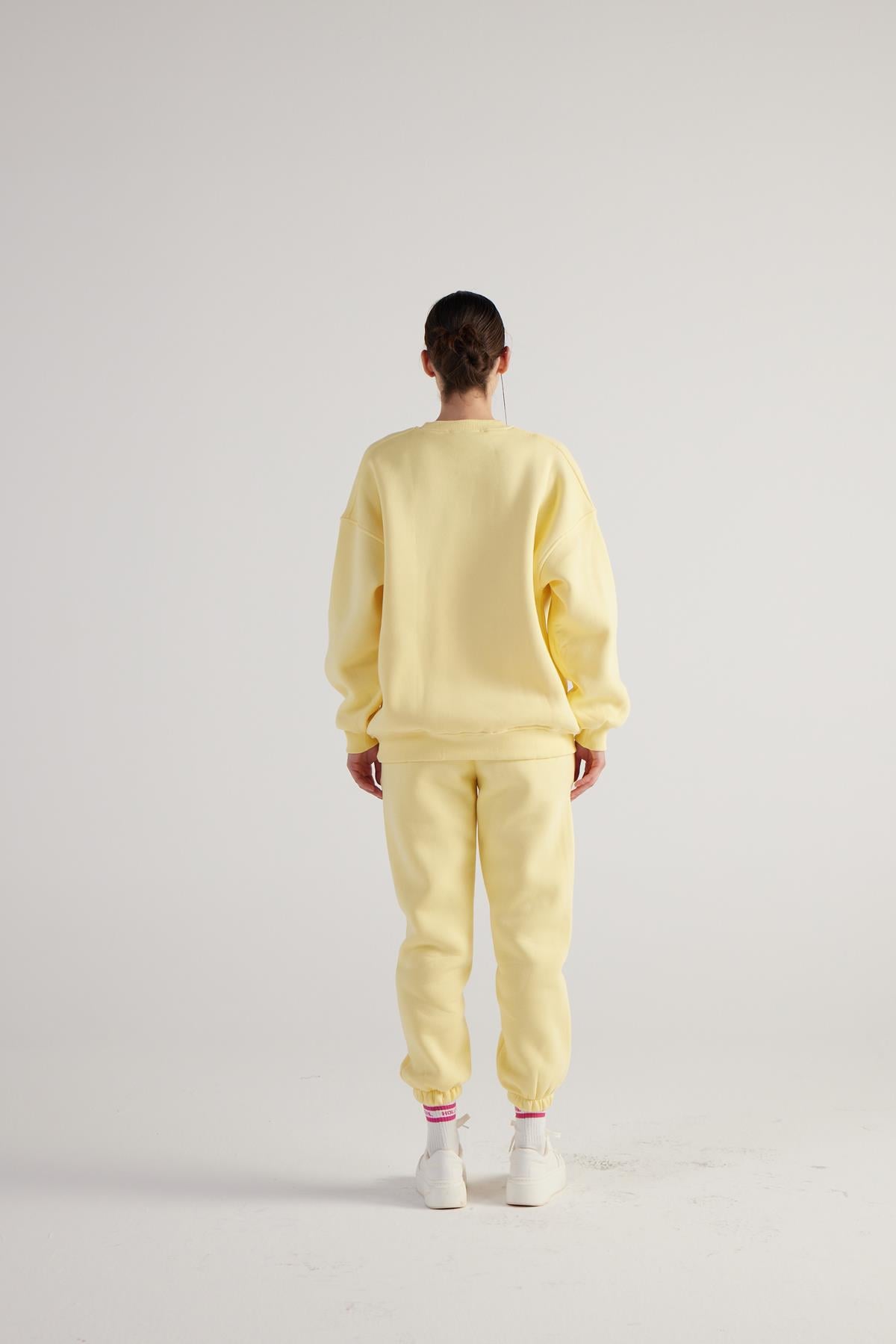 Image of 3 İplik Şardonlu Uzun Kol Bisiklet Yaka Fine Sweatshirt Sarı