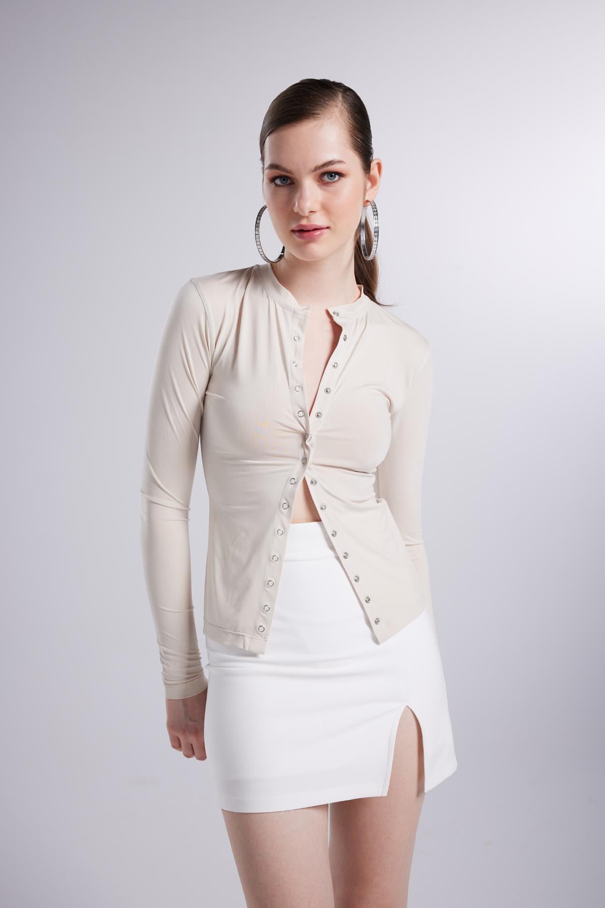 Image of Yırtmaçlı Mini Panky Etek Beyaz