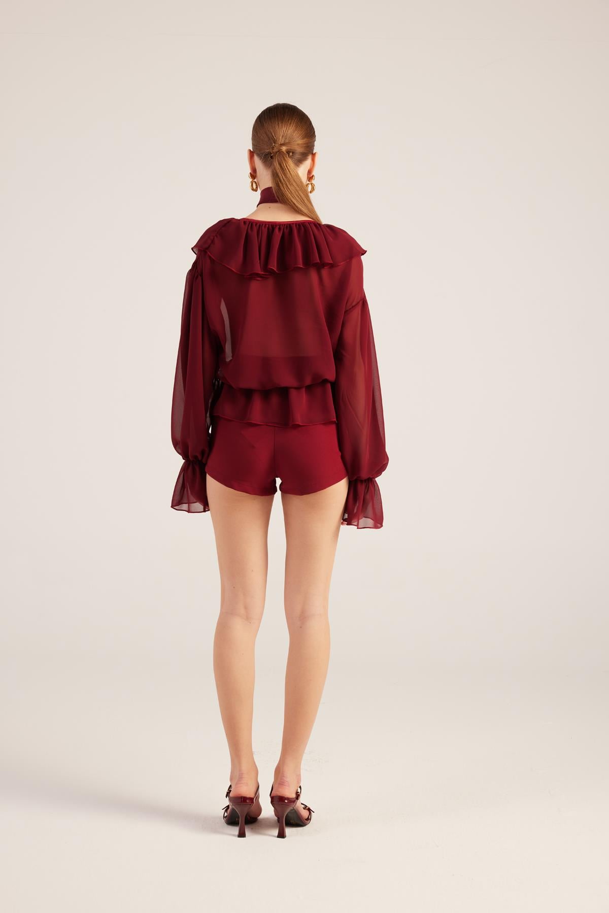 Image of Fırfırlı Güllü Choker Aksesuarlı Şifon Sassy Gömlek Bordo