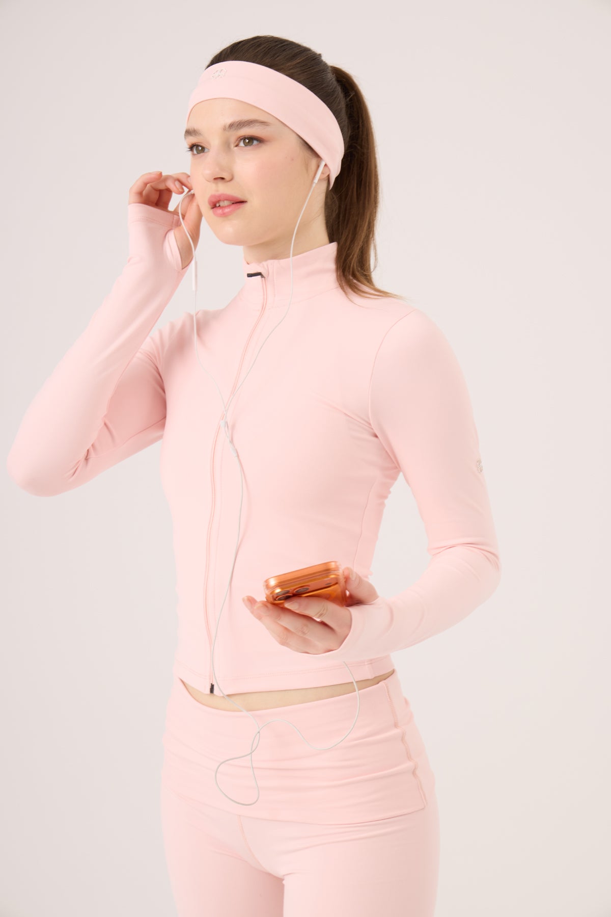 Image of Parmak Detaylı Fermuarlı Fabiola Ceket Pembe