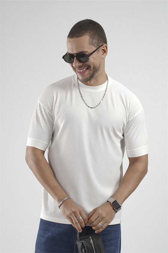 Image of Ribbed Flexible Crew Neck Men's Half Oversize Fit T-Shirt
