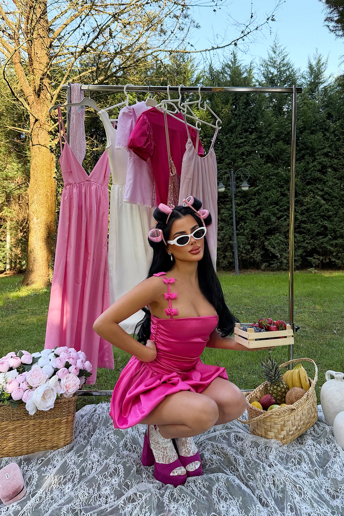 Image of Fuşya Cecilia Askısı Fiyonk Detaylı Mini Balon Elbise ATE-3338