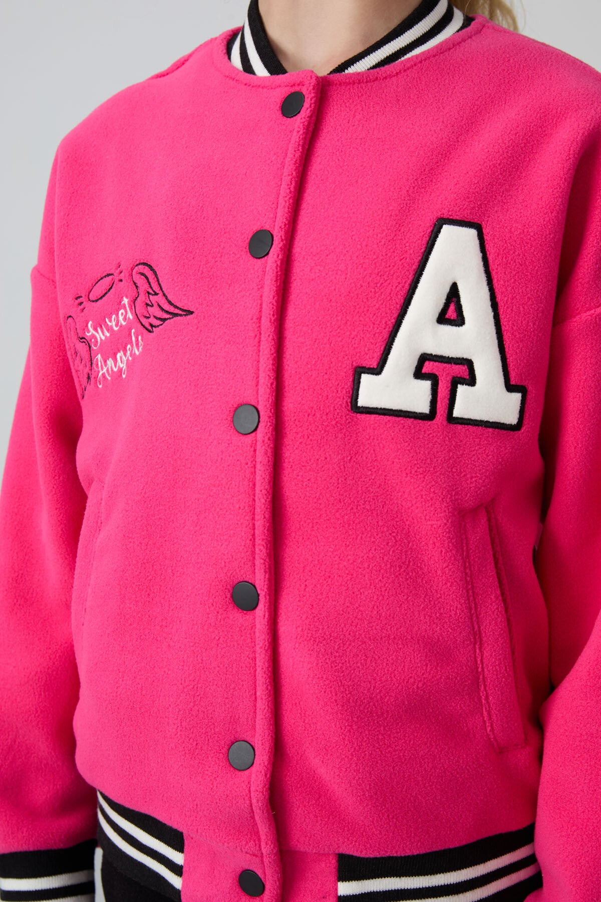 Image of Jachetă de student fuchsia, groasă și moale, texturată, croială standard, din fleece brodată, pentru fete - 75156