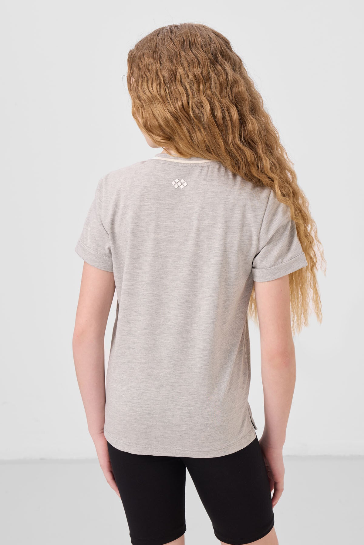 Image of Gri Melanj Pamuklu O Yaka Standart Fit Basic Kız Çocuk T-Shirt - 75177