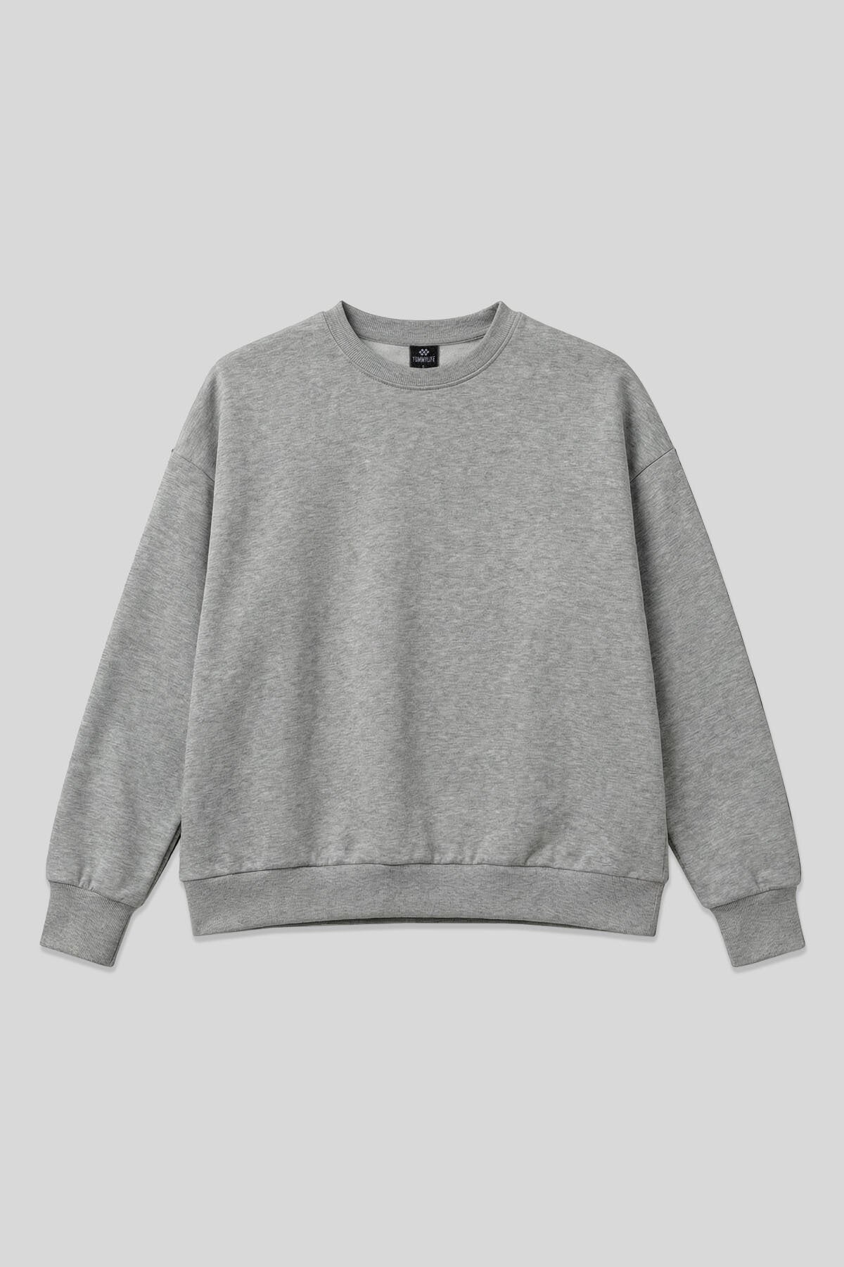 Image of Gri Melanj Basic O Yaka Oversize Kadın Sweatshirt - 97053