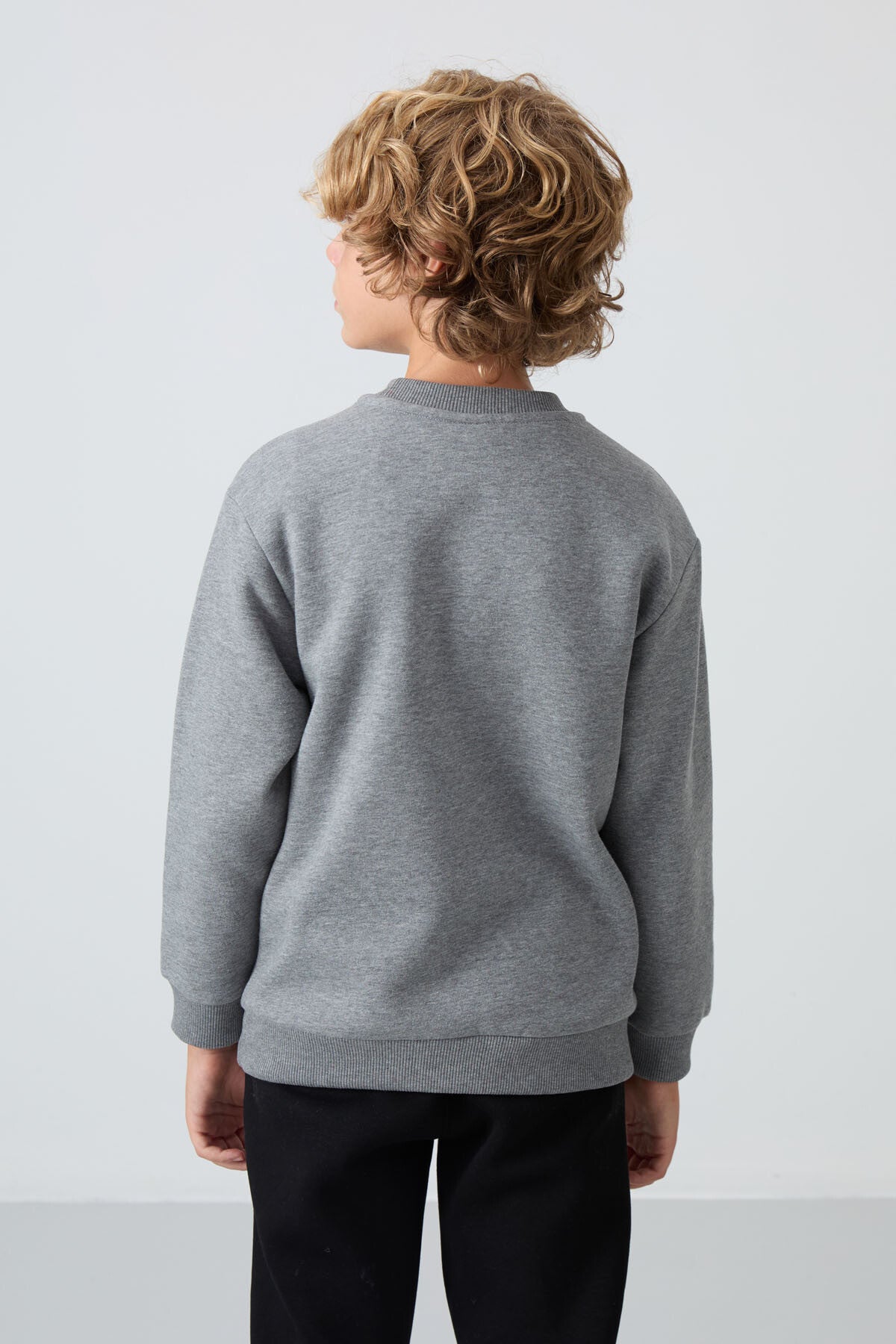 Image of Gri Melanj Pamuklu Kalın İçi Tüylü Standart Fit Baskılı Erkek Çocuk Sweatshirt - 11216