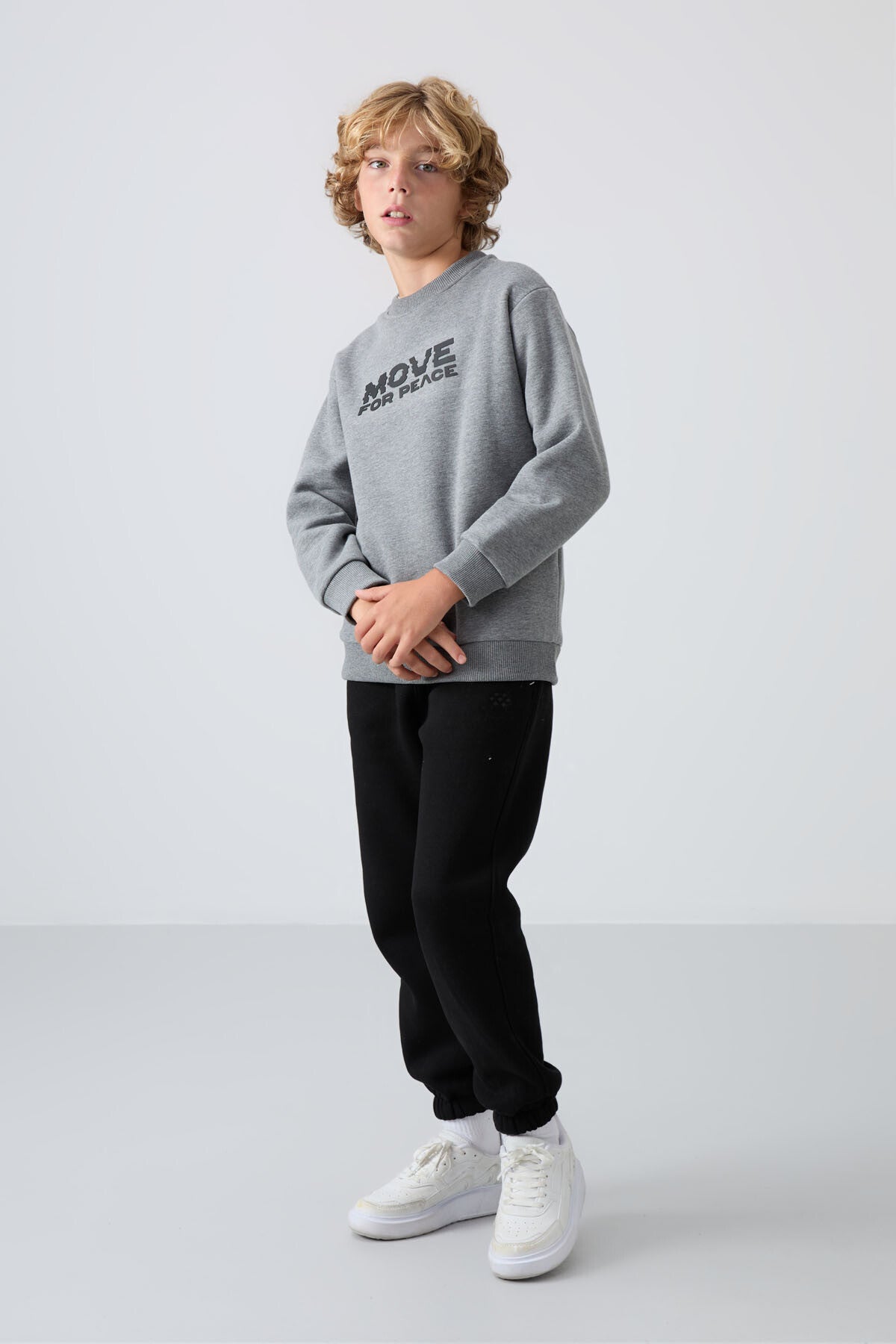 Image of Gri Melanj Pamuklu Kalın İçi Tüylü Standart Fit Baskılı Erkek Çocuk Sweatshirt - 11216
