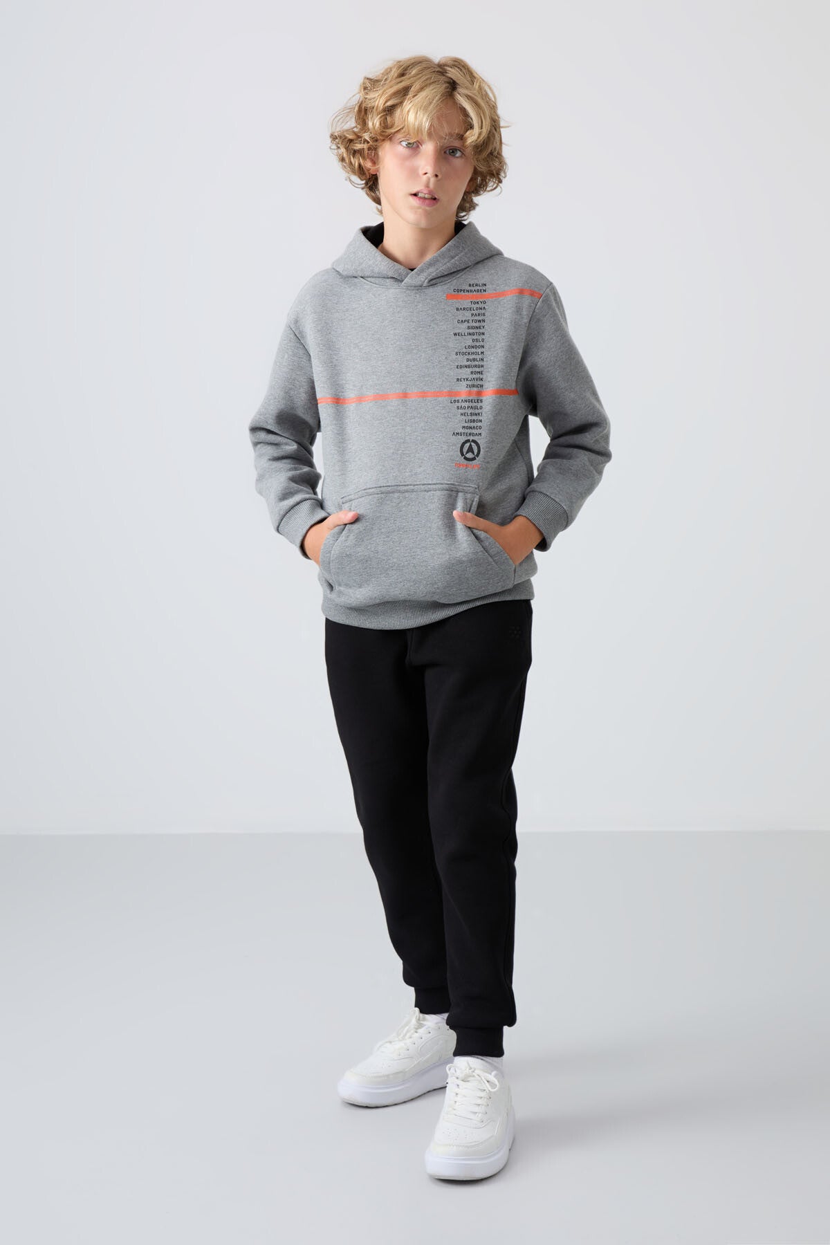 Image of Gri Melanj Pamuklu Kalın İçi Tüylü Standart Fit Baskılı Erkek Çocuk Sweatshirt - 11239