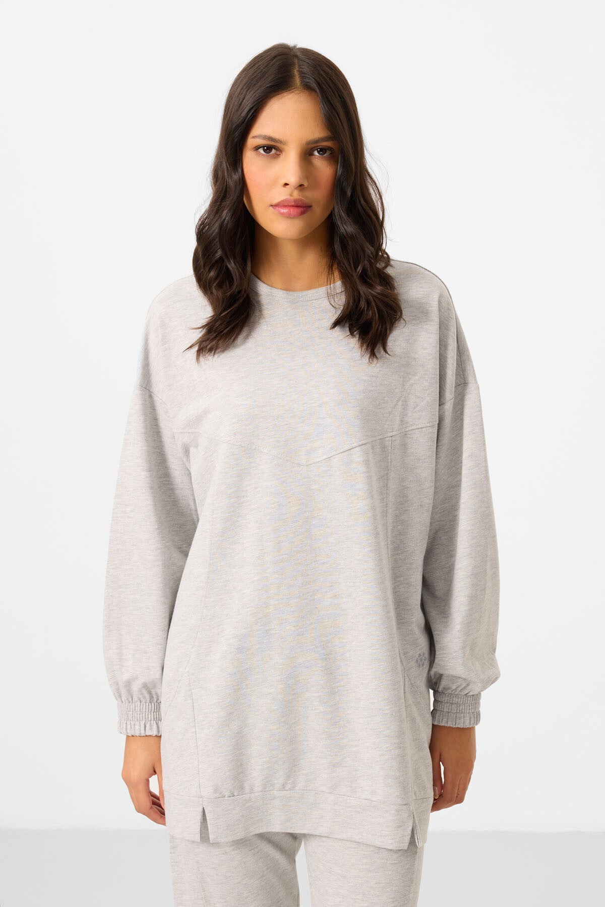 Image of Gri Melanj O Yaka Basic Oversize Kadın Eşofman Tunik Takım - 95347