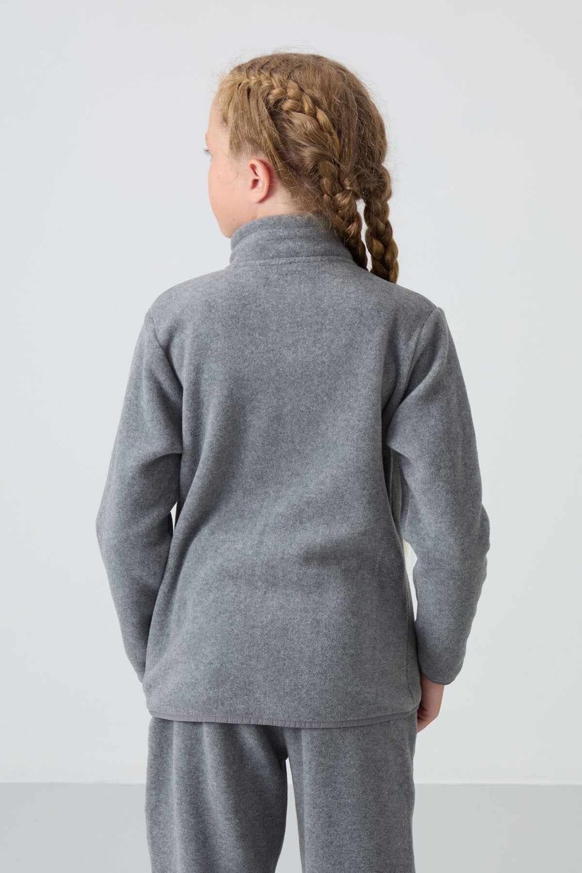 Image of Gri Melanj Kalın Yumuşak Dokulu Standart Fit Nakışlı Polar Kız Çocuk Sweatshirt - 75154