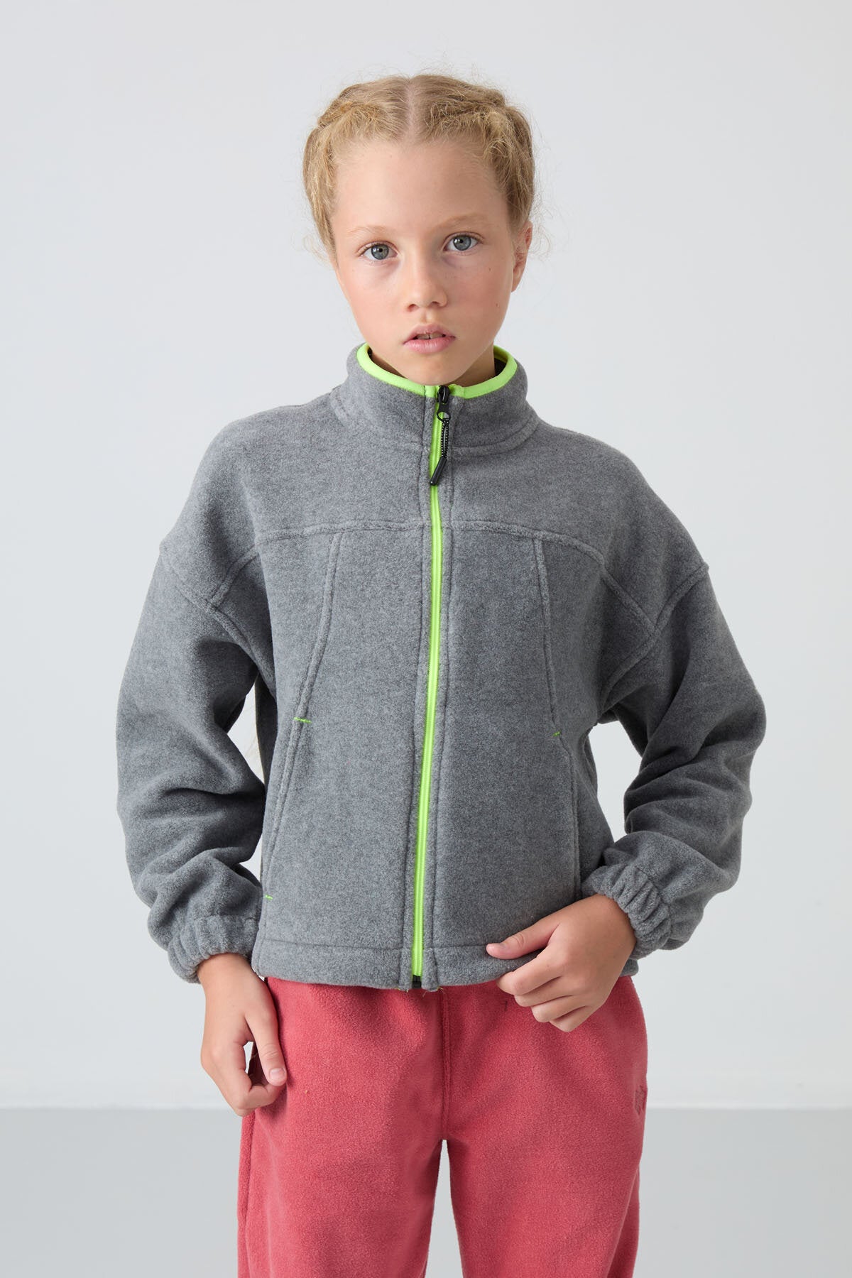 Image of Gri Melanj Kalın Yumuşak Dokulu Standart Fit Nakışlı Polar Kız Çocuk Sweatshirt - 75157
