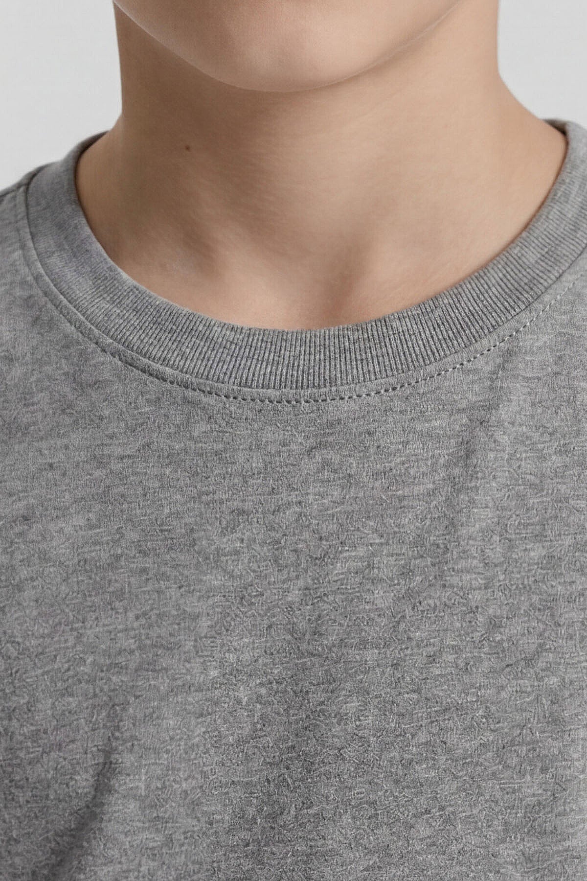Image of Tricou unisex pentru copii, gri melanj, cu guler rotund, croială standard, mânecă lungă - 11329