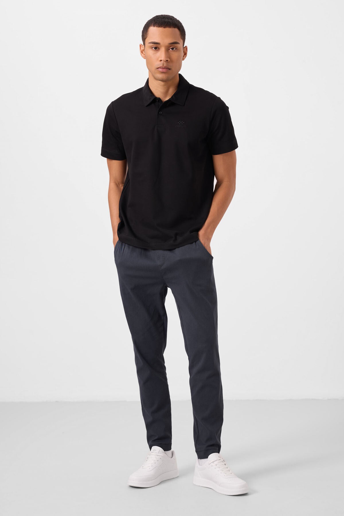 Image of Pantaloni chino gri, croială standard, țesături, ușori, elastici, pentru bărbați - 82180