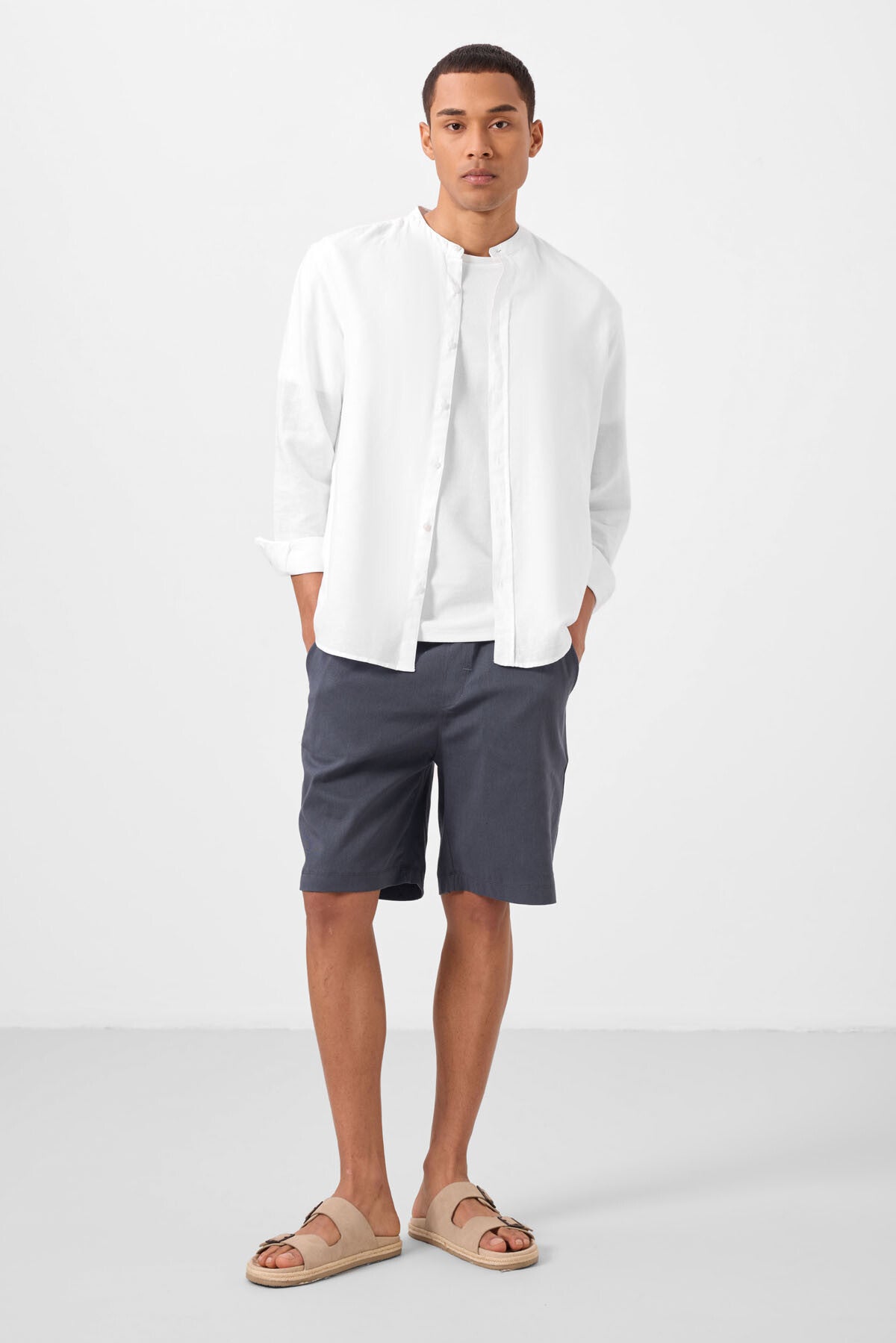 Image of Gri Standart Fit Dokuma Hafif Esnek Chino Erkek Şort - 81291