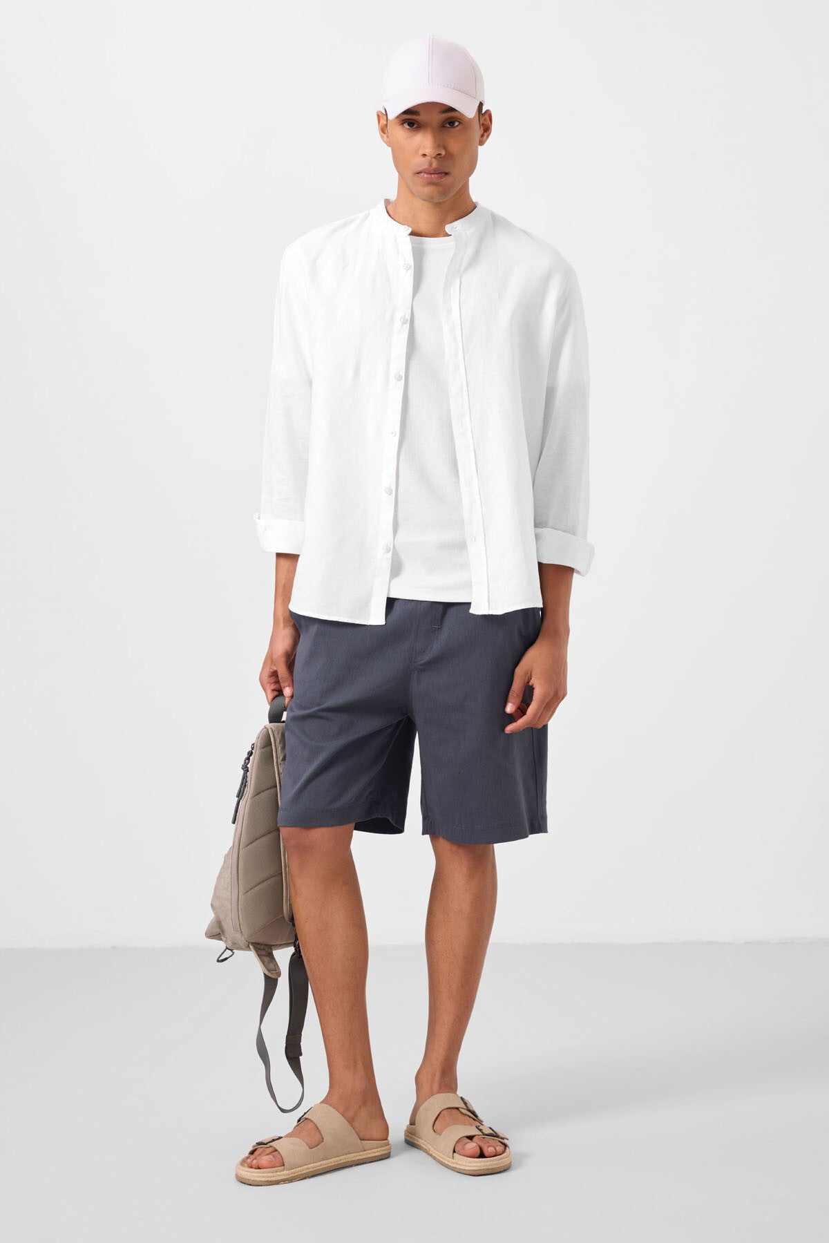 Image of Gri Standart Fit Dokuma Hafif Esnek Chino Erkek Şort - 81291
