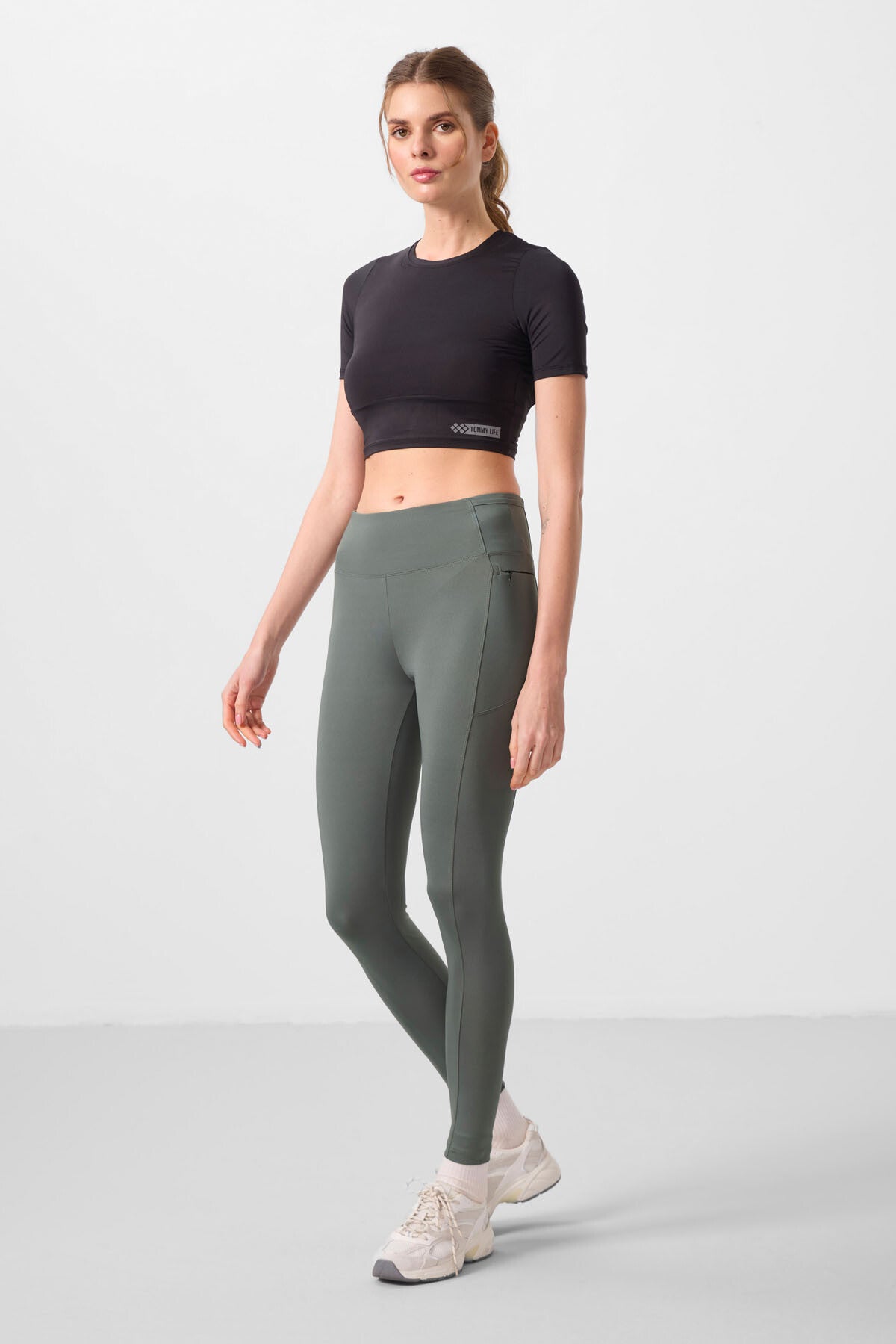 Image of Haki Esnek Standart Fit Performans Kadın Tayt - 94667