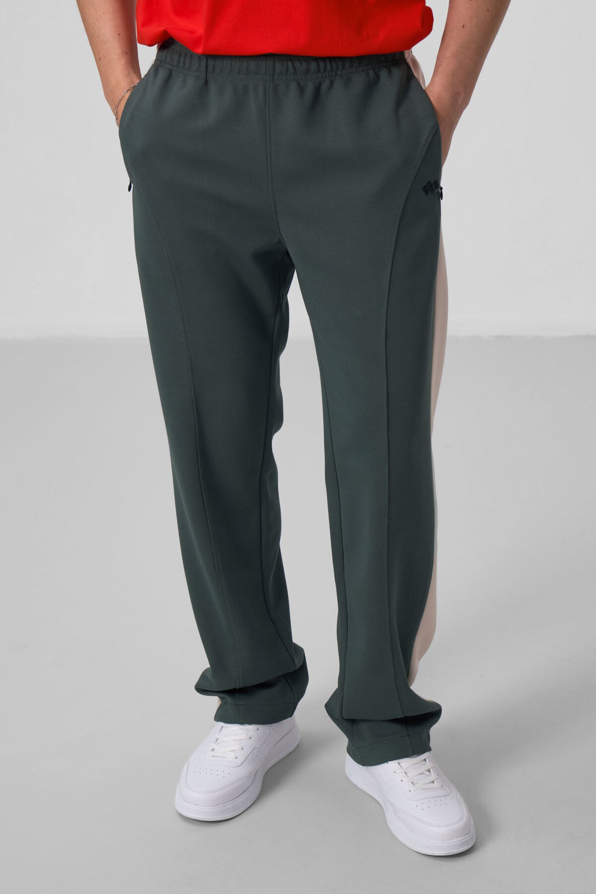 Image of Haki Yüzeyi Dokulu Standart Fit Palazzo Erkek Pantolon - 82171