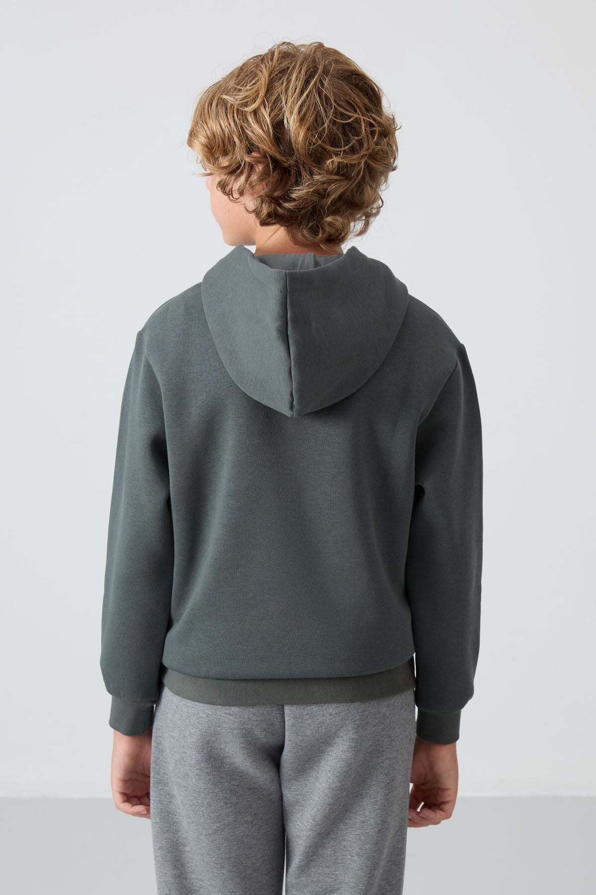 Image of Haki Pamuklu Kalın İçi Tüylü Yumuşak Dokulu Standart Fit Baskılı Erkek Çocuk Sweatshirt - 11215