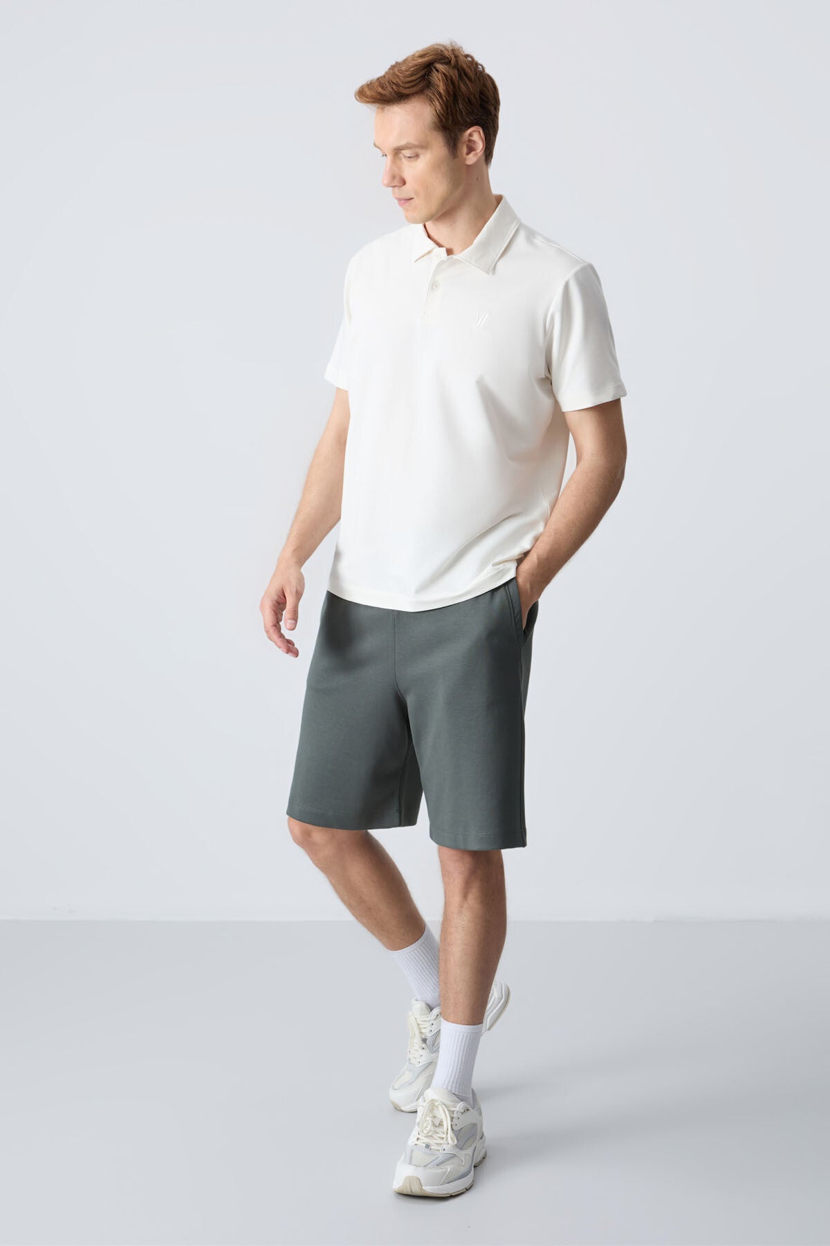 Image of Haki Pamuklu Kalın Yumuşak Dokulu Standart Fit Basic Erkek Şort  - 81275