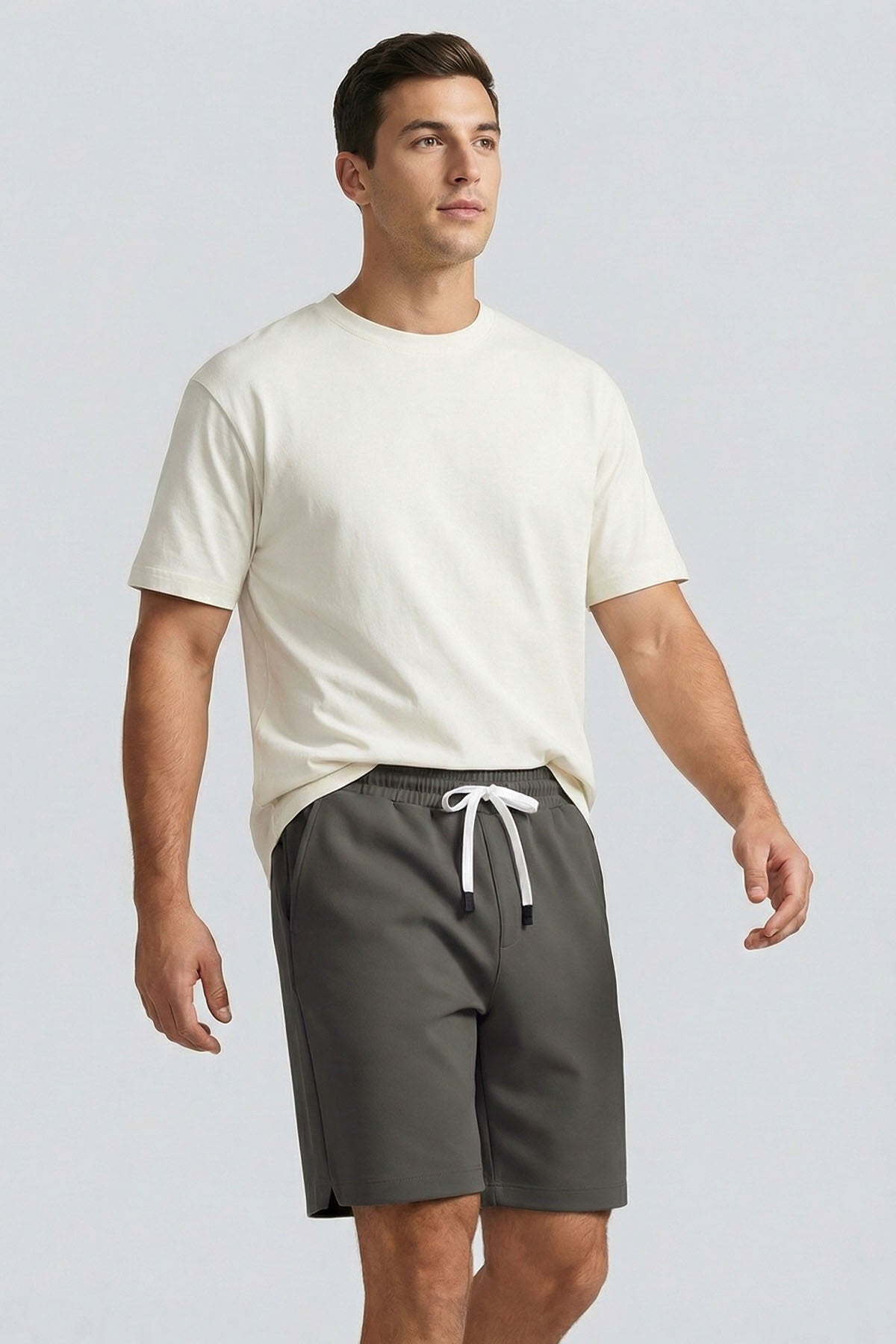 Image of Haki Standart Fit Basic Arka Cepli Erkek Şort - 81314