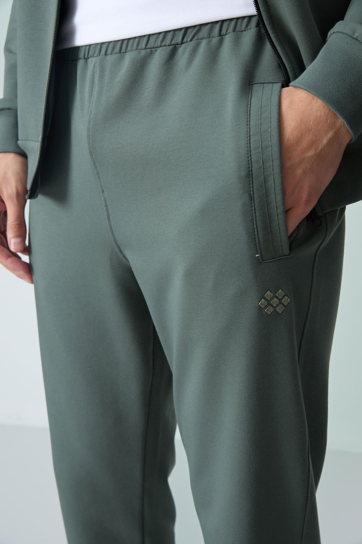 Image of Haki Pamuklu Kalın Yumuşak Dokulu Comfort Fit Basic Erkek Eşofman Takım - 85260