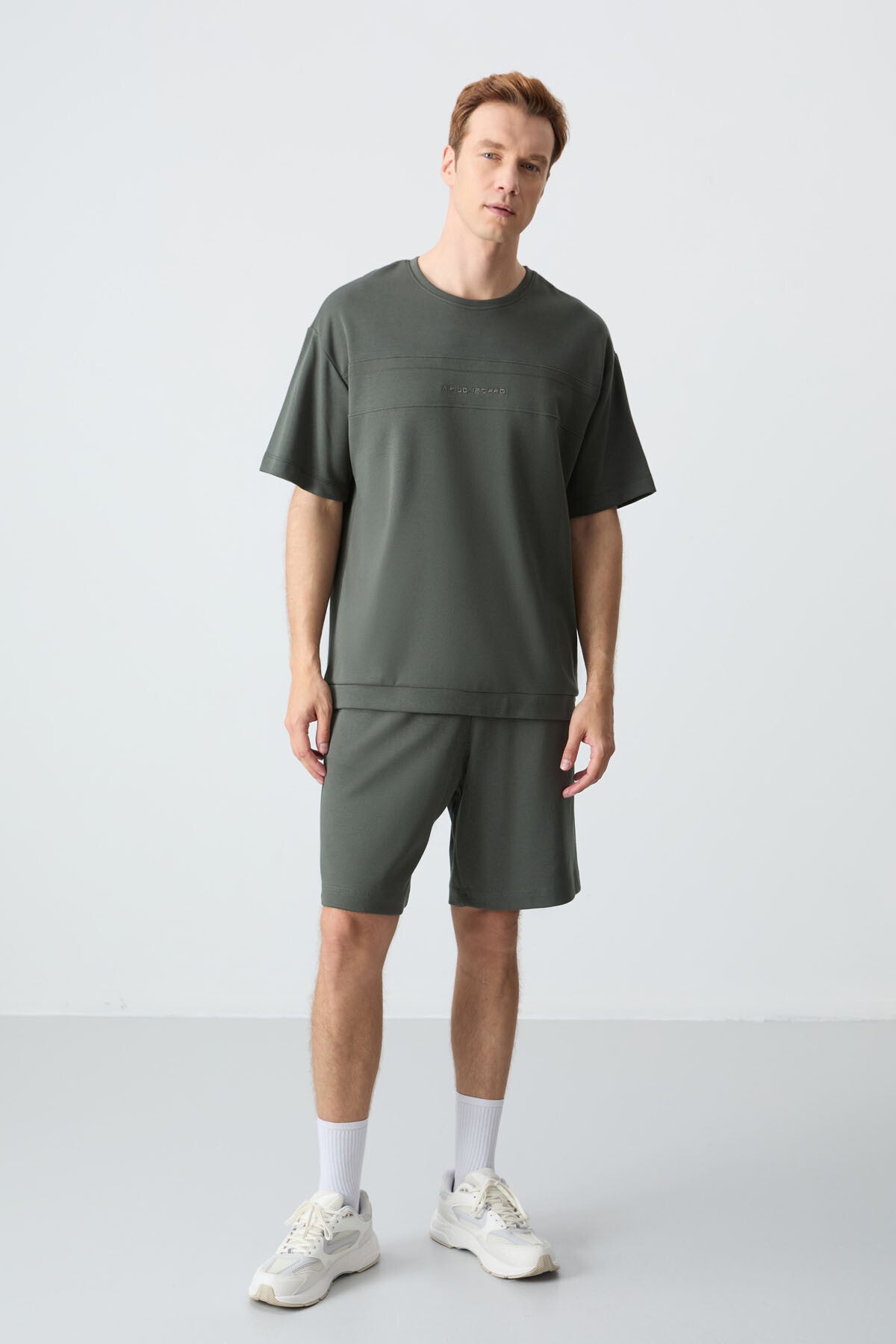 Image of Haki Pamuklu Kalın Yumuşak Dokulu Oversize Fit Basic Erkek Şort Takım - 85257