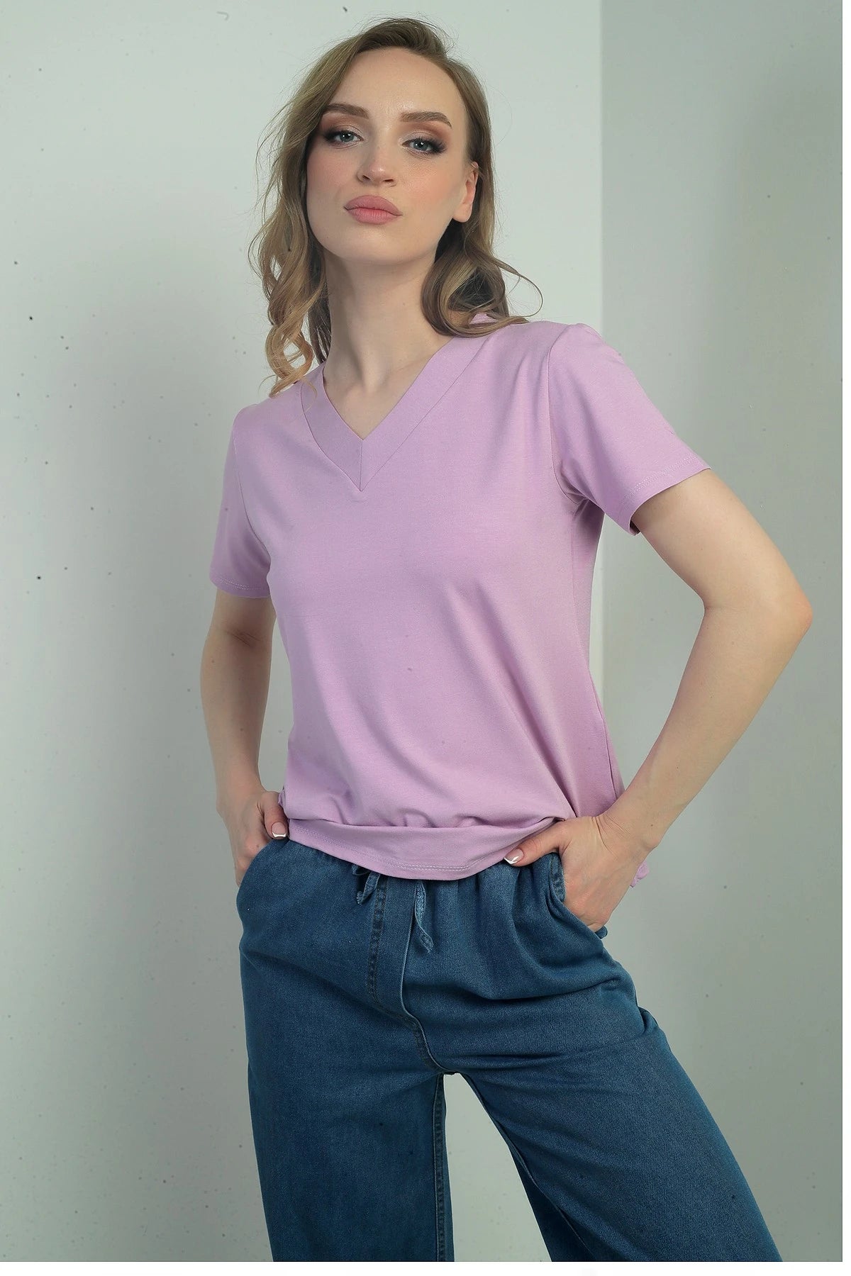 Image of Women's V-Neck Short-Sleeve Blouse with Slit