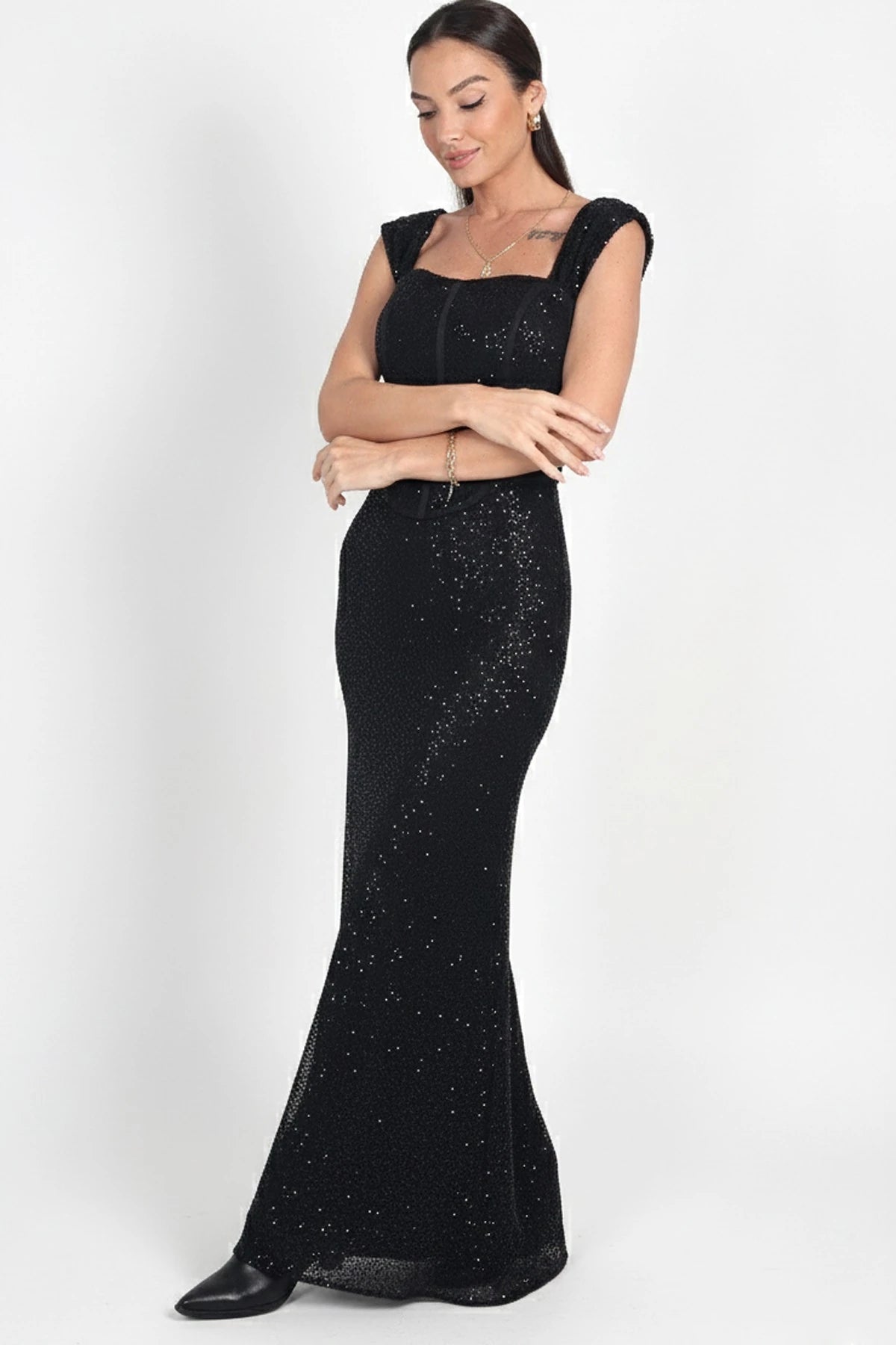 Image of Women's Strapless Bustier Low-Sleeved Lined Mesh Fishtail Dress with Waistband