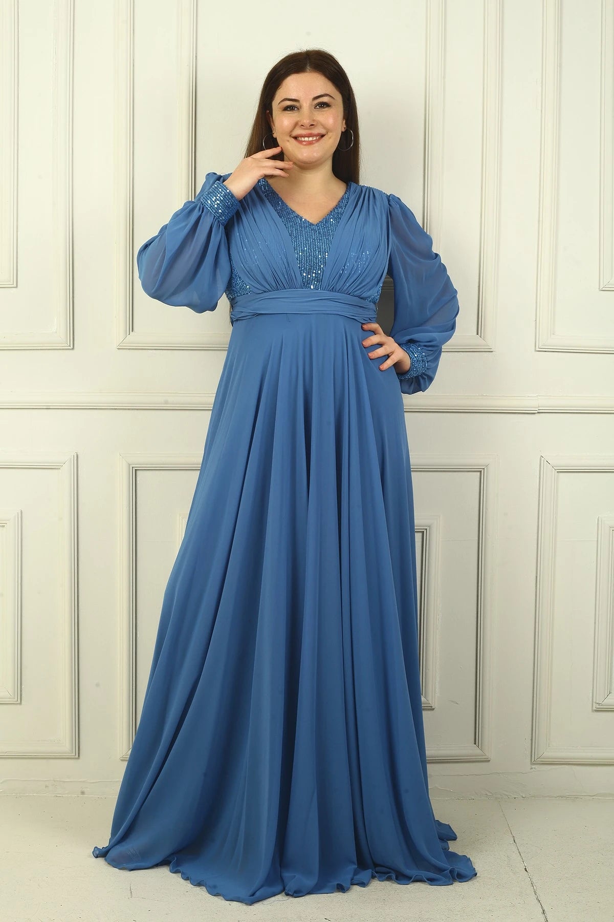 Image of Women's Front and Back V-Neck Sequined Lined Plus Size Long Chiffon Evening Dress