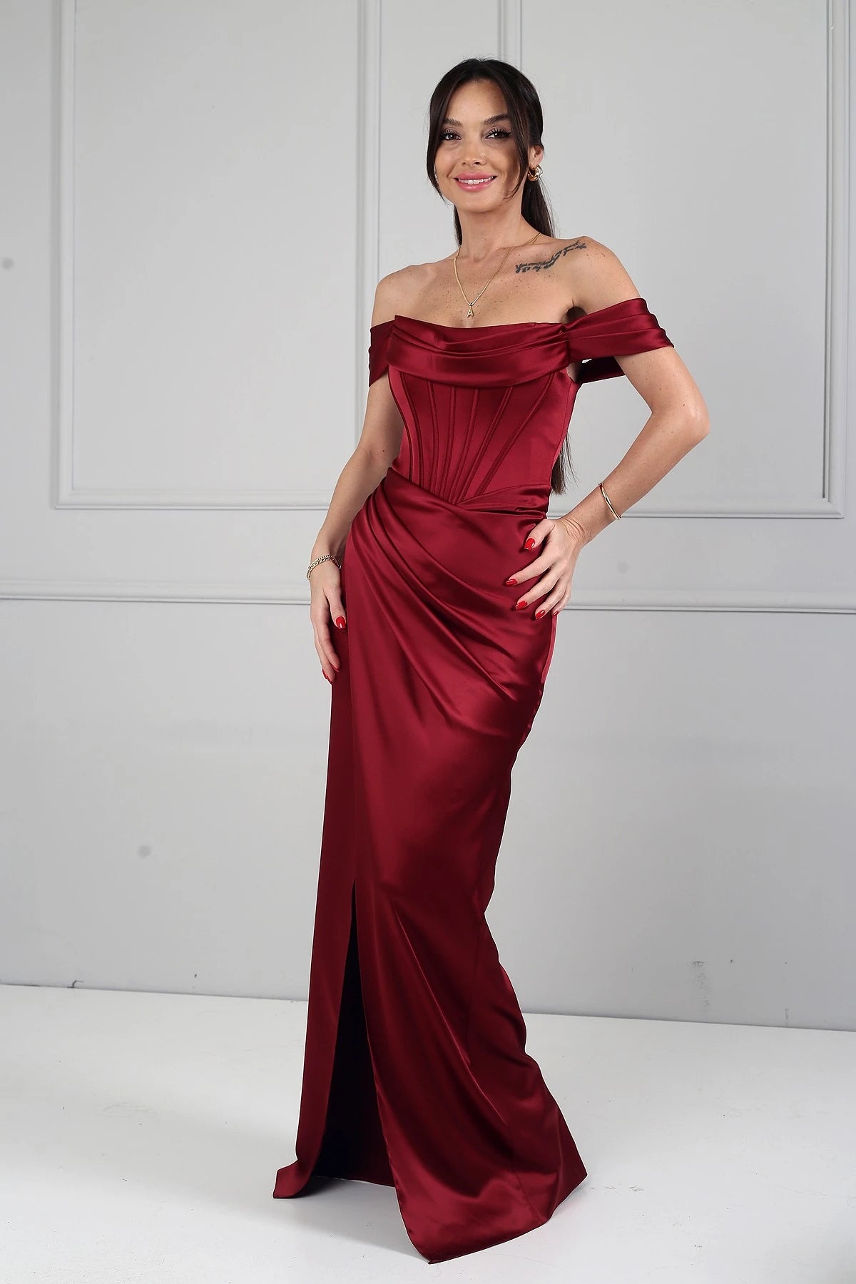 Image of Women's Strapless Low-Sleeve Lined Underwired Satin Long Dress
