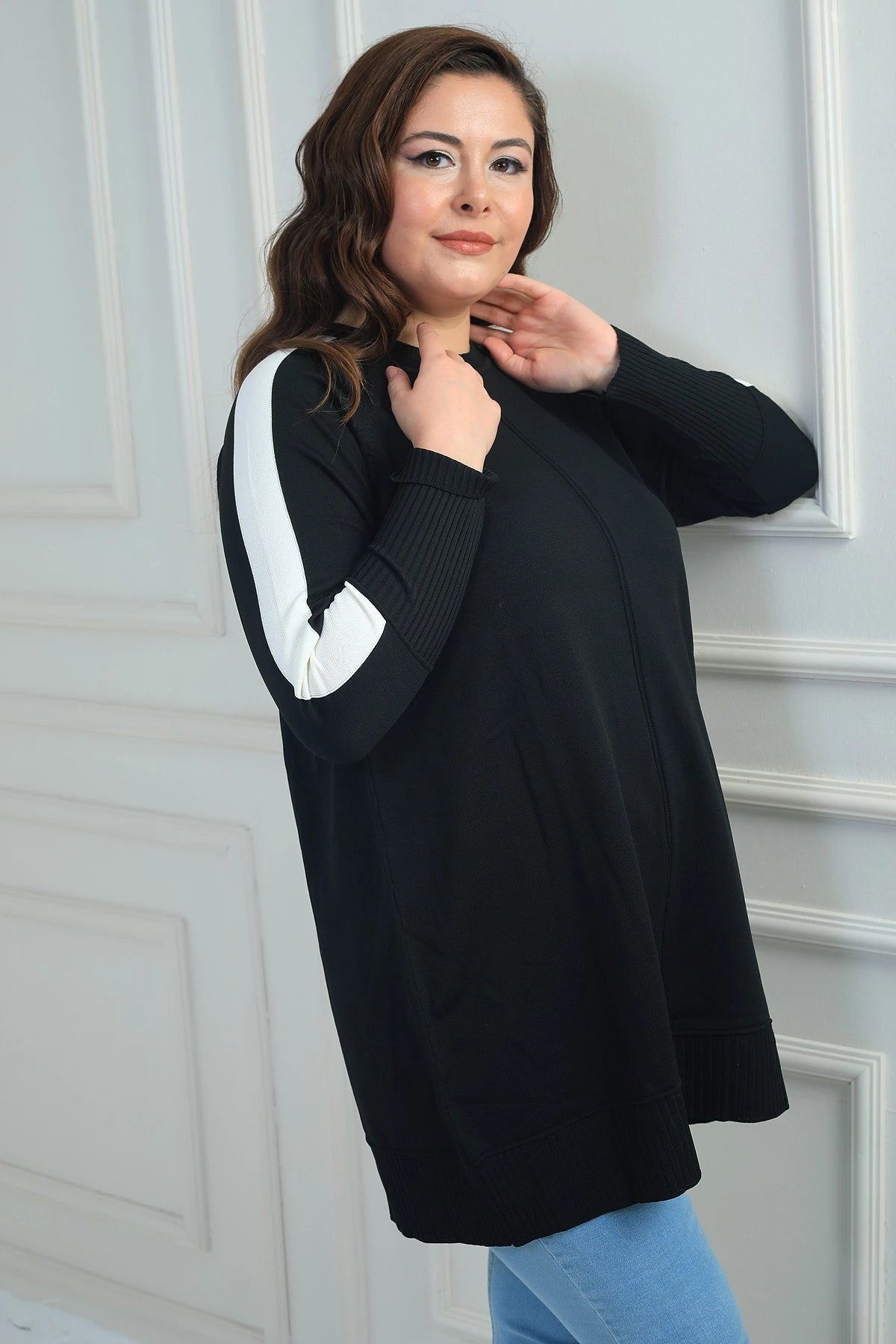 Image of Kadın Kolları Şeritli Büyük Beden Tunik Bluz