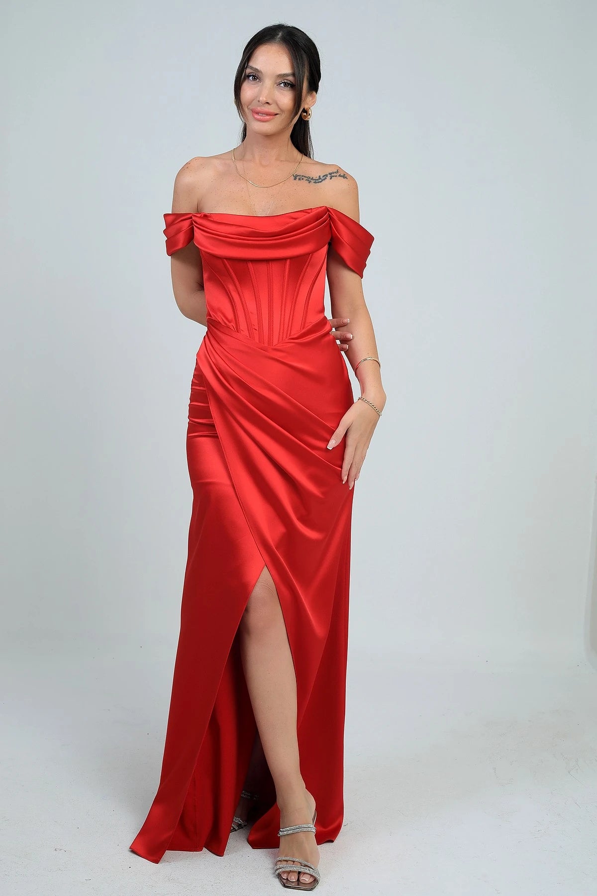 Image of Women's Strapless Low-Sleeve Lined Underwired Satin Long Dress