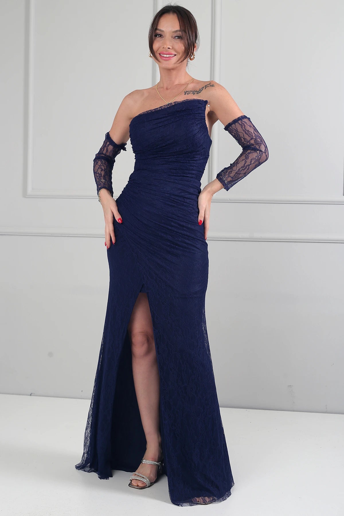 Image of Kadın 3 Parçalı Tasarım Abiye Straplez Önü Büzgülü Astarlı Uzun Elbise Dik Yaka Dantel Bluz