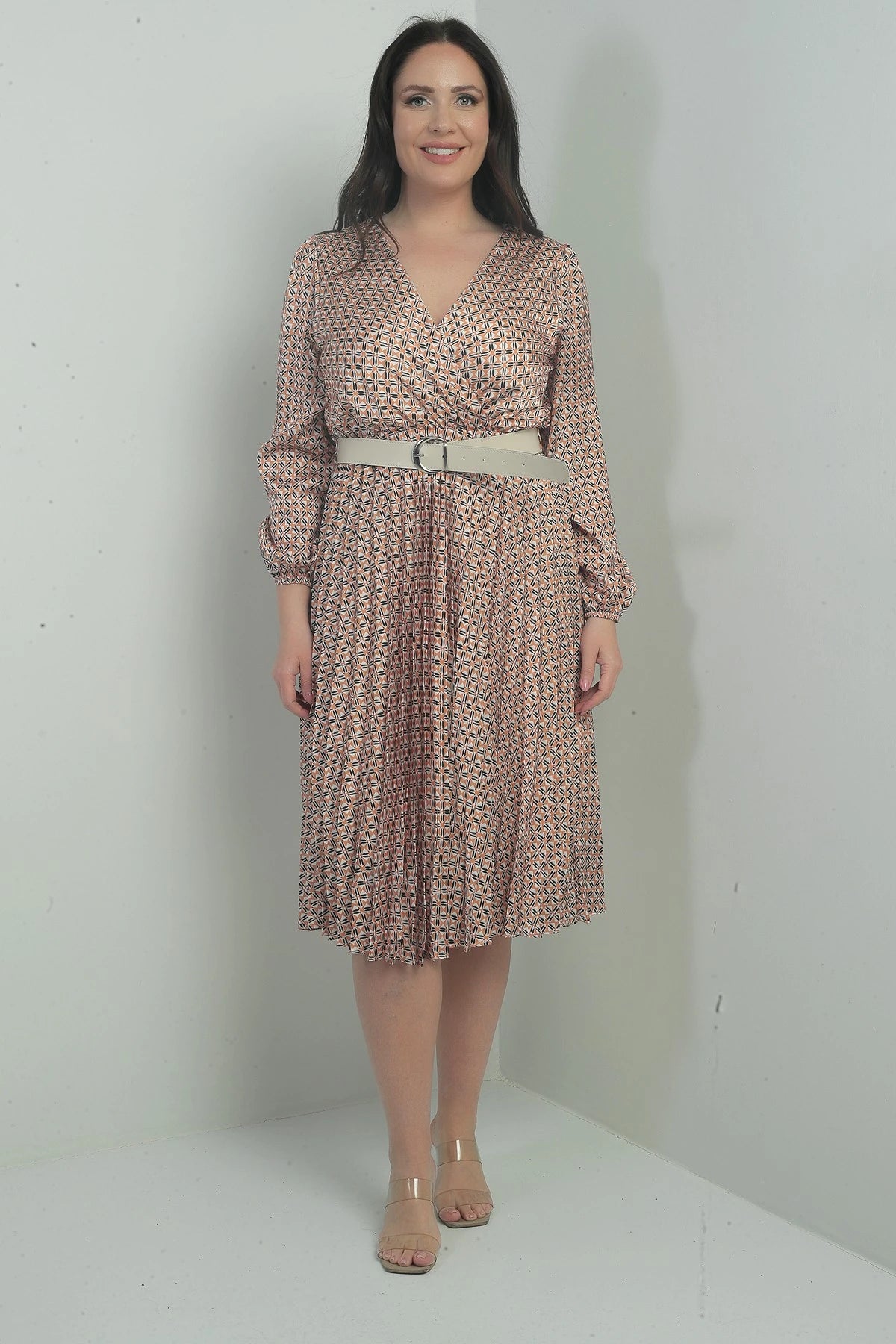 Image of Women's Wrap Neckline Belted Lined Patterned Pleated Midi Satin BB Dress