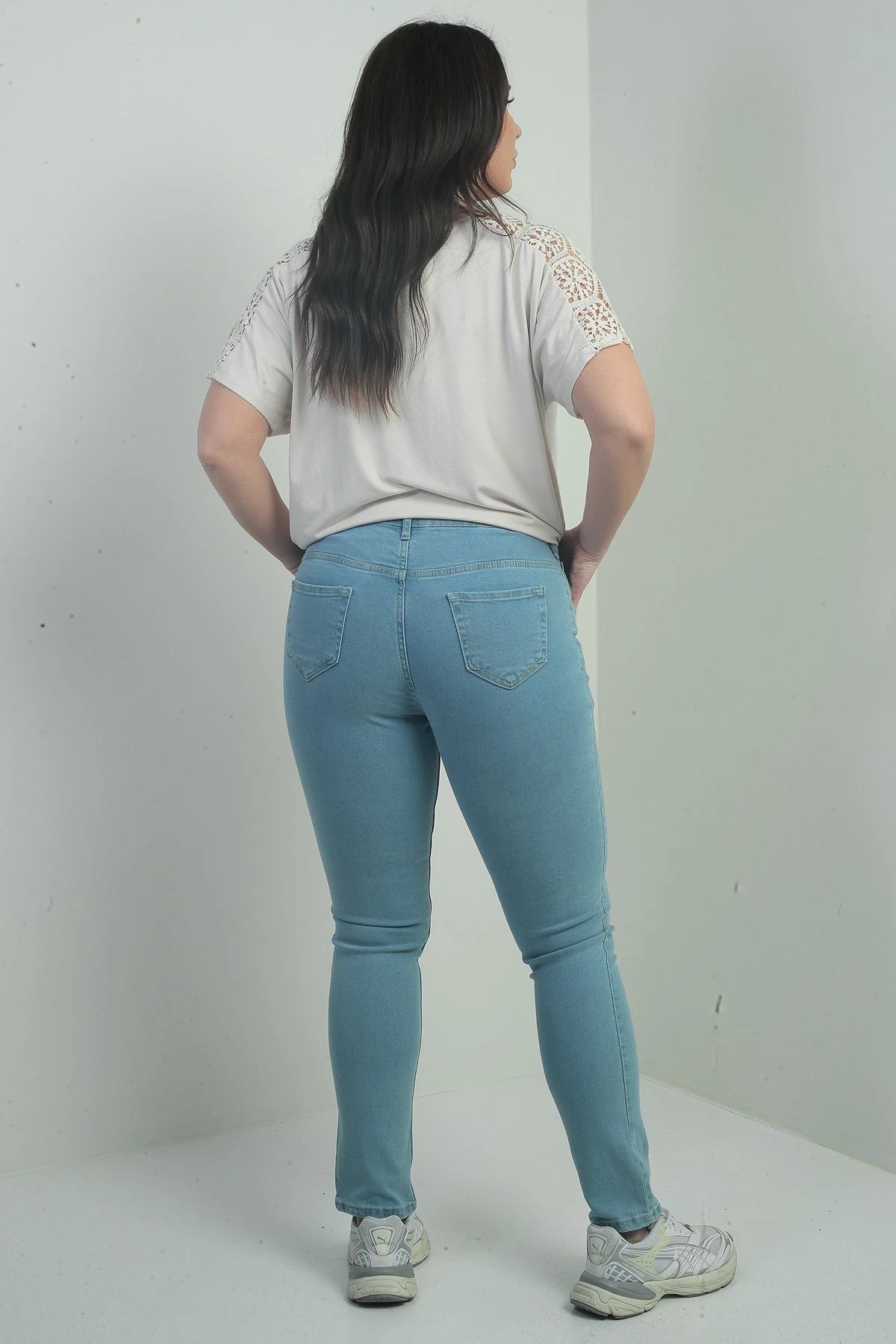 Image of Women's High Waist Straight Leg Lycra Plus Size Jeans