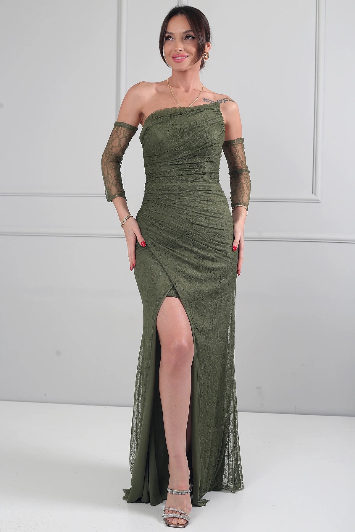 Image of Kadın 3 Parçalı Tasarım Abiye Straplez Önü Büzgülü Astarlı Uzun Elbise Dik Yaka Dantel Bluz