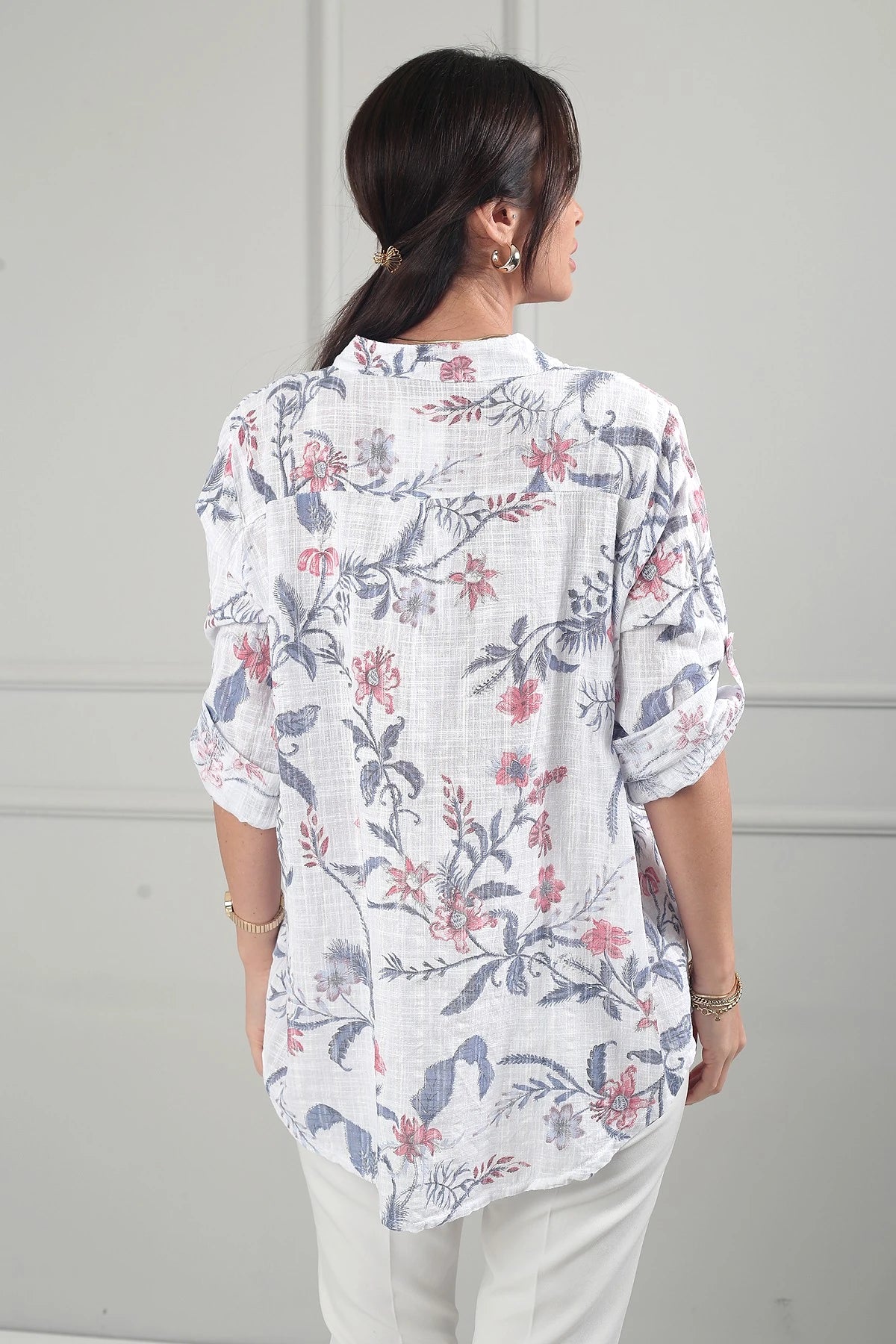 Image of Women's Single Pocket Patterned Imported Linen Shirt