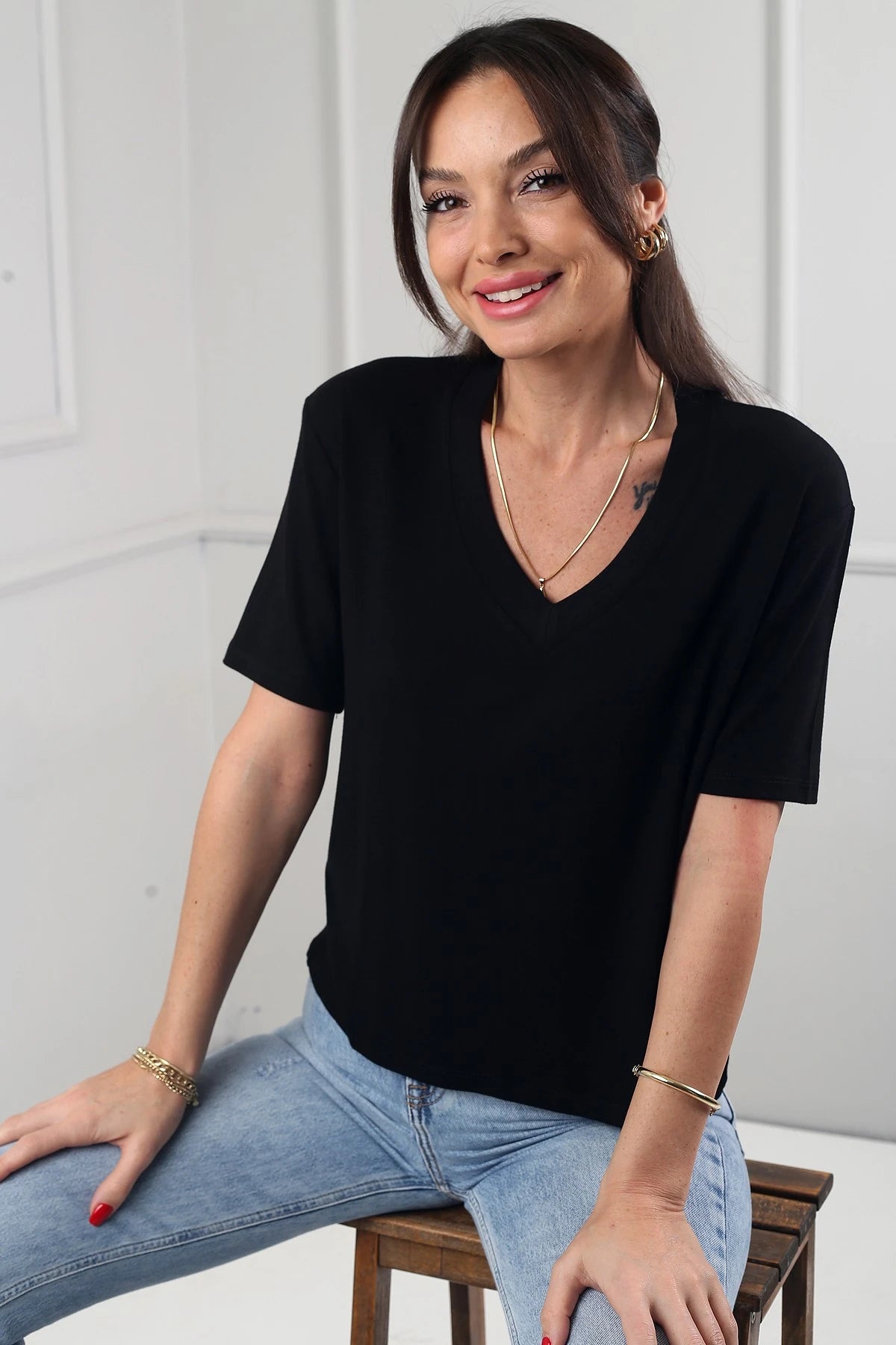 Image of Women's Interlock V-Neck Lycra Loose-Fitting Blouse
