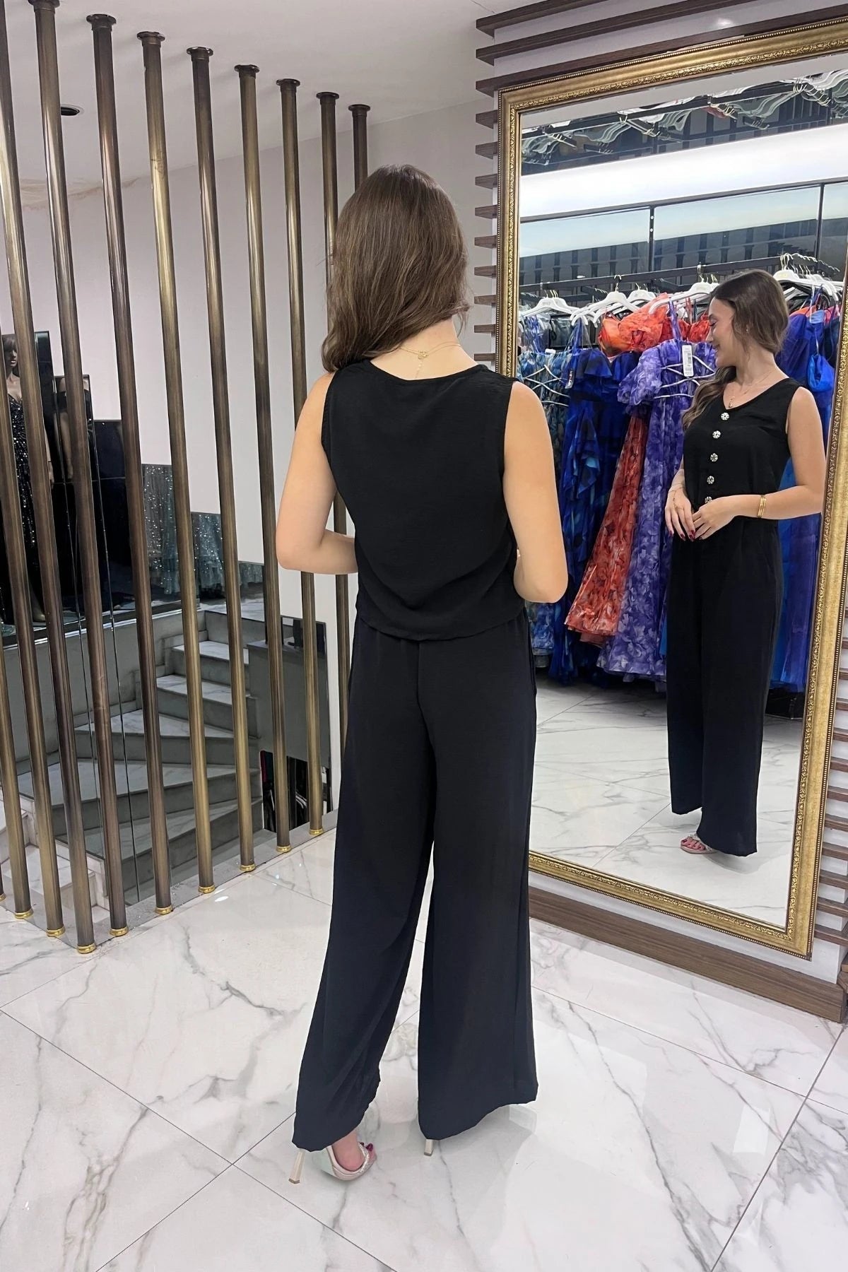 Image of Bluză pentru femei cu decolteu în V și nasturi în față, talie elastică, pantaloni palazzo cu buzunare, set de 2 piese Ayrobin