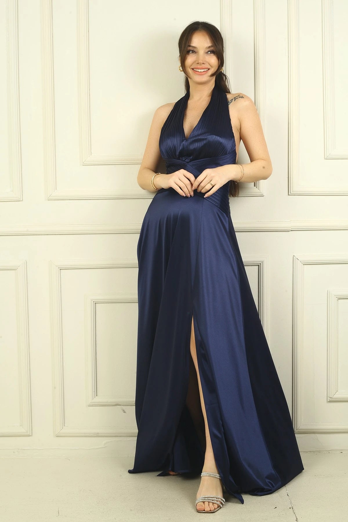 Image of Women's V-Neck Backless Pleated Knitted Satin Long Dress