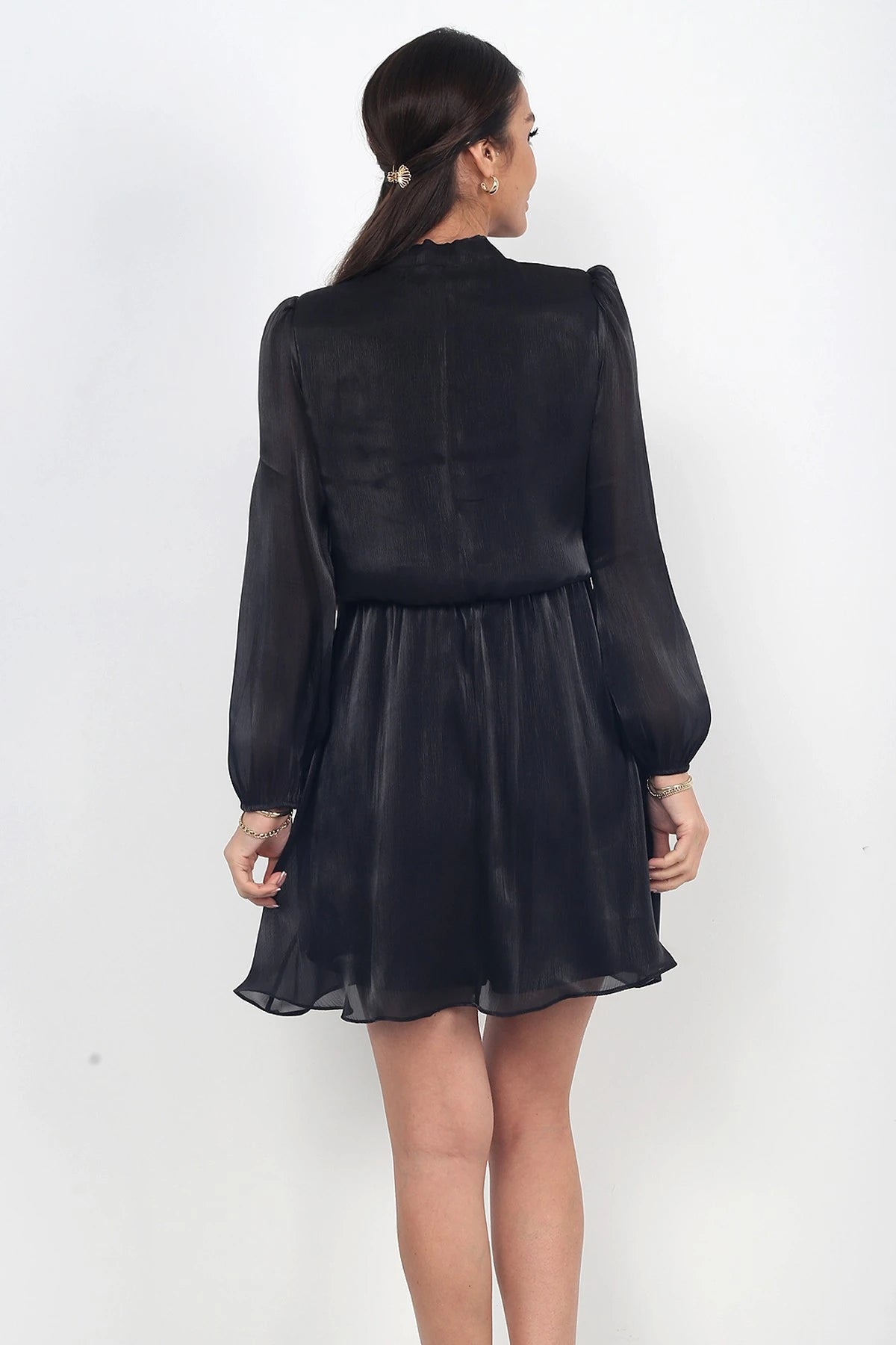 Image of Women's Short Dress with Lace-Up Collar, Lined, and Elastic Waist, Made of Chiffon and Satin.
