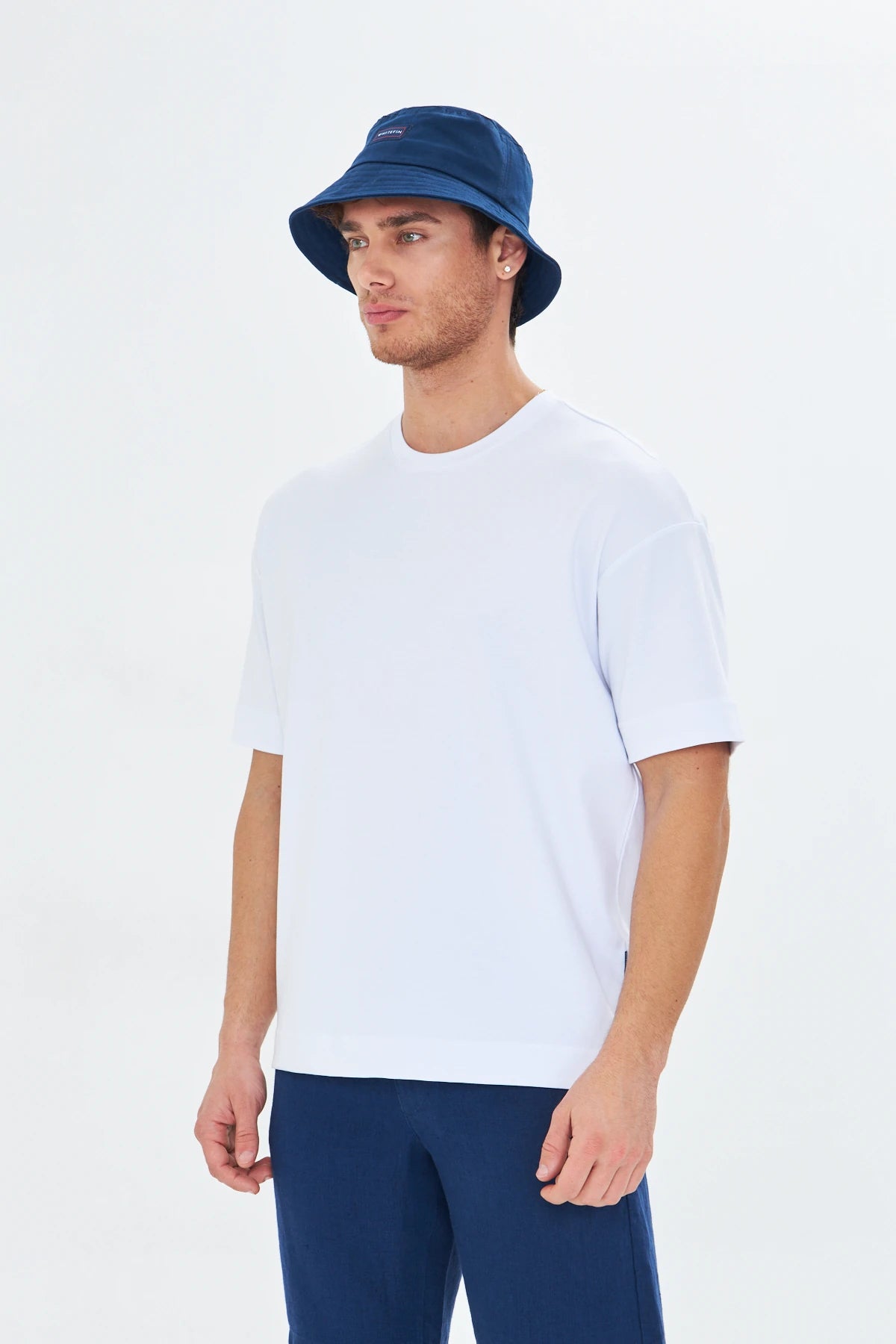 Image of Milan Beyaz T-Shirt